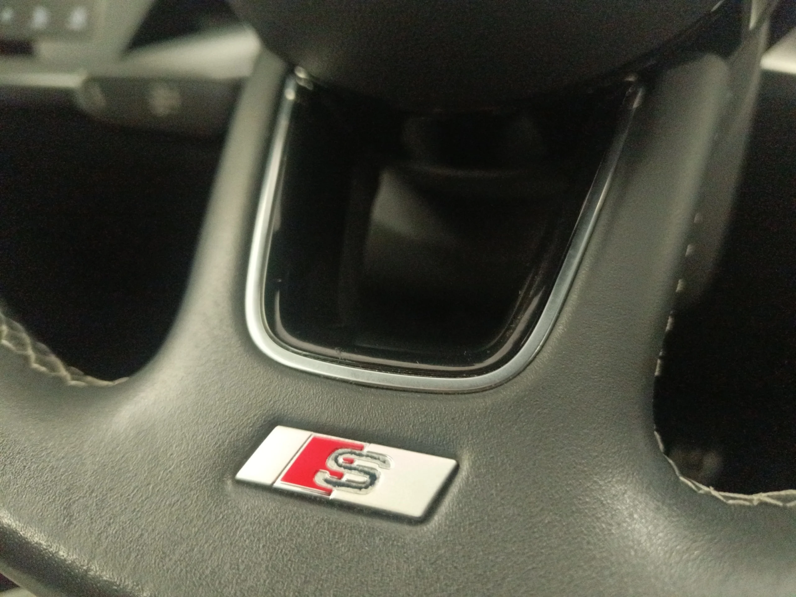 AUDI A3 SPORTBACK GENUINE ED 35 TDI 110KW S TRON - Foto 15