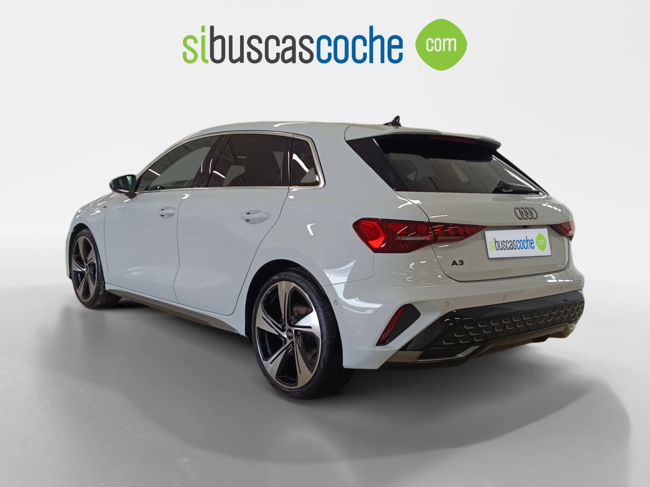 AUDI A3 SPORTBACK BLACK LINE 35 TDI 110KW S TRON - Foto 2