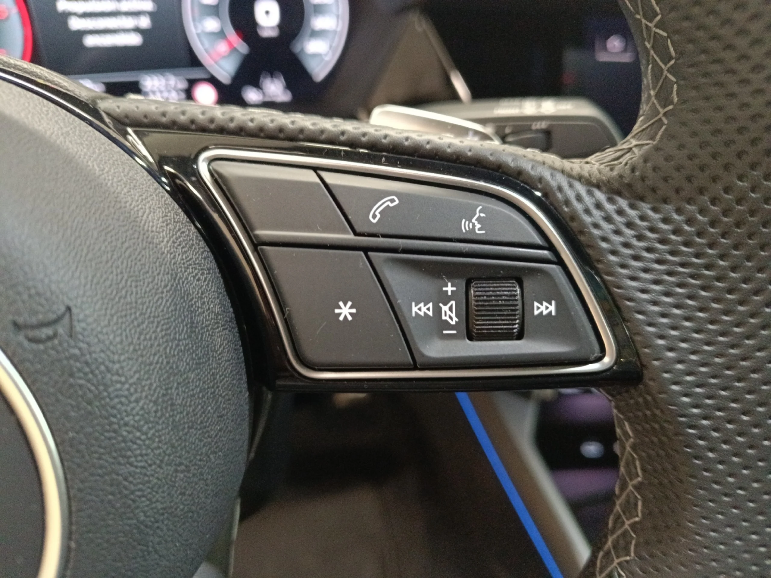 AUDI A3 SPORTBACK BLACK LINE 35 TDI 110KW S TRON - Foto 10