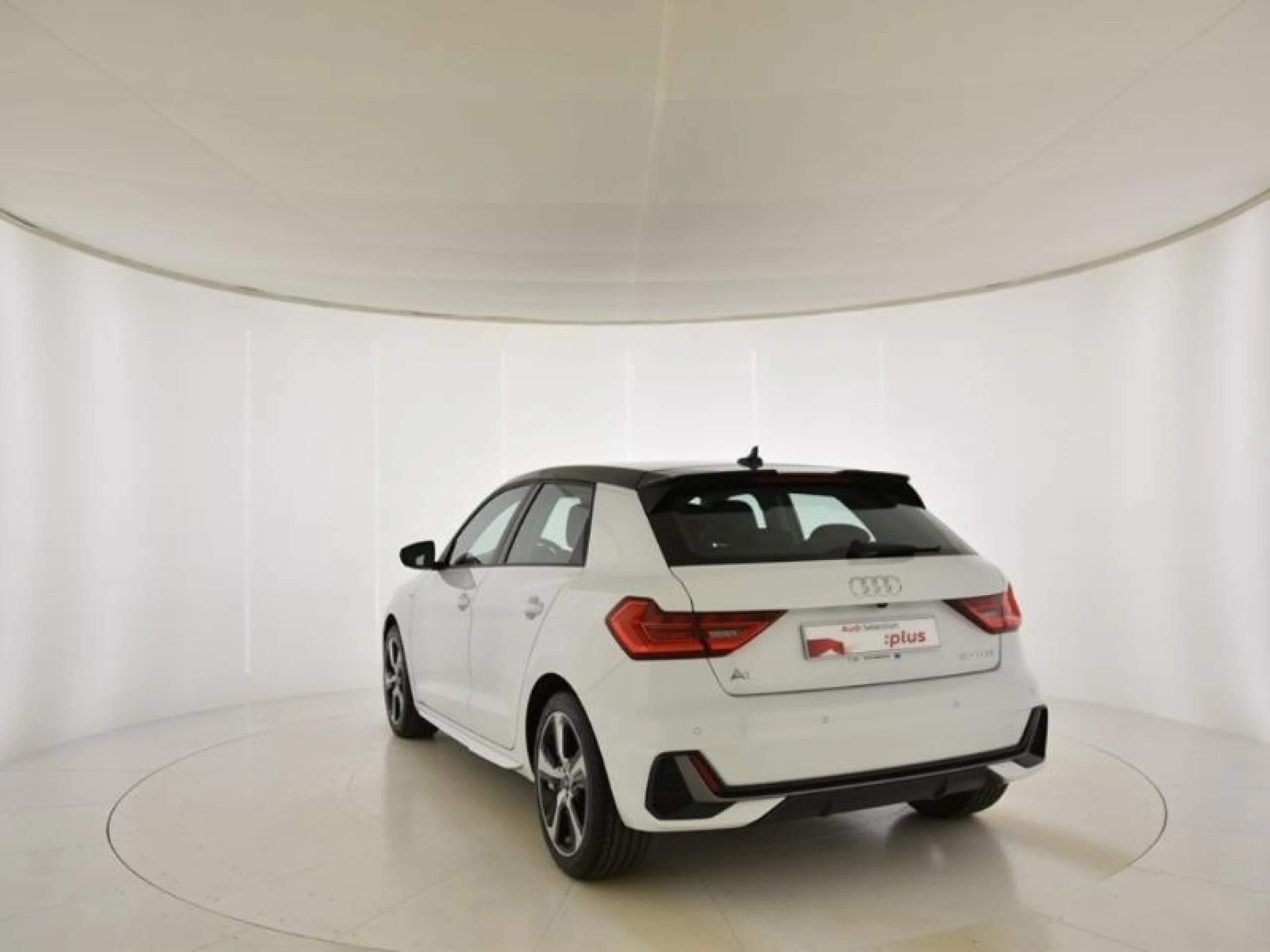 AUDI A1 SPORTBACK ADRENALIN 30 TFSI 81KW S TRON - Foto 2