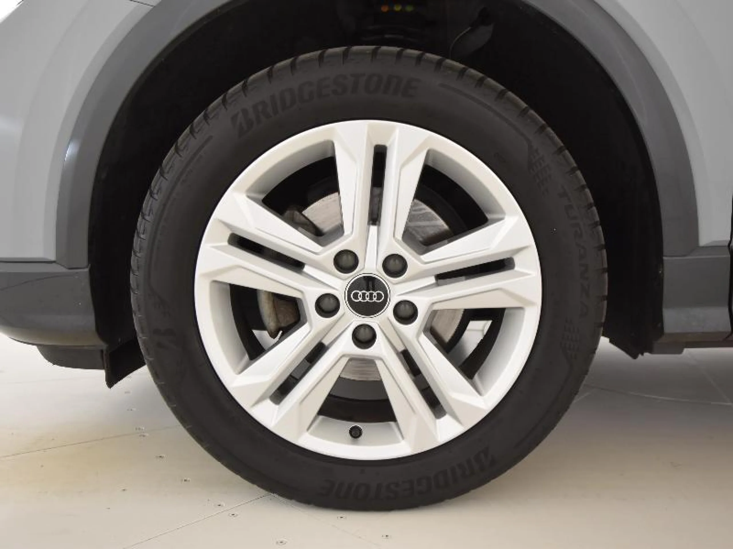 AUDI Q2 ADVANCED 35 TFSI 110KW (150CV) - Foto 8