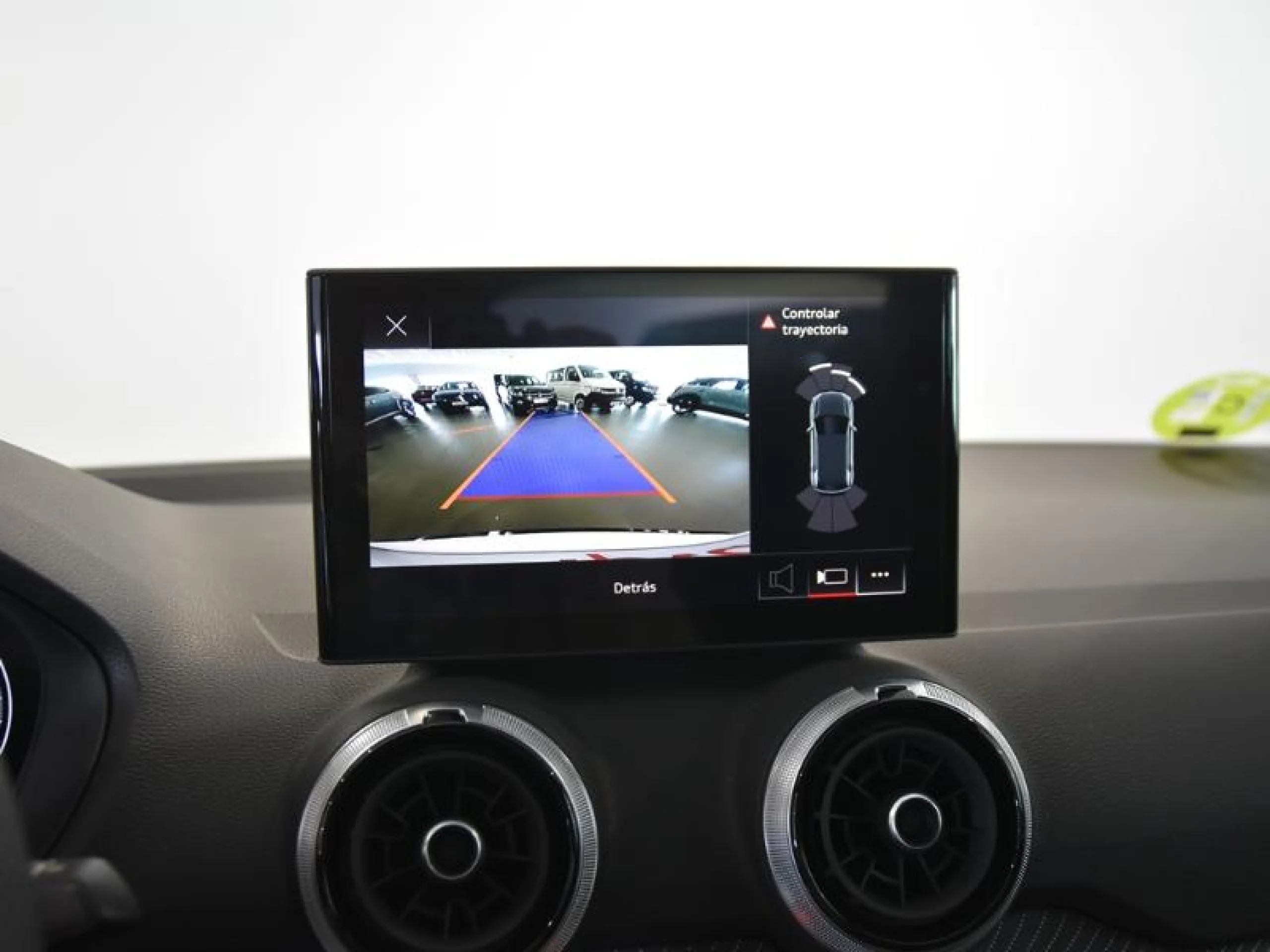 AUDI Q2 ADRENALIN 35 TDI 110KW (150CV) S TRONIC - Foto 14