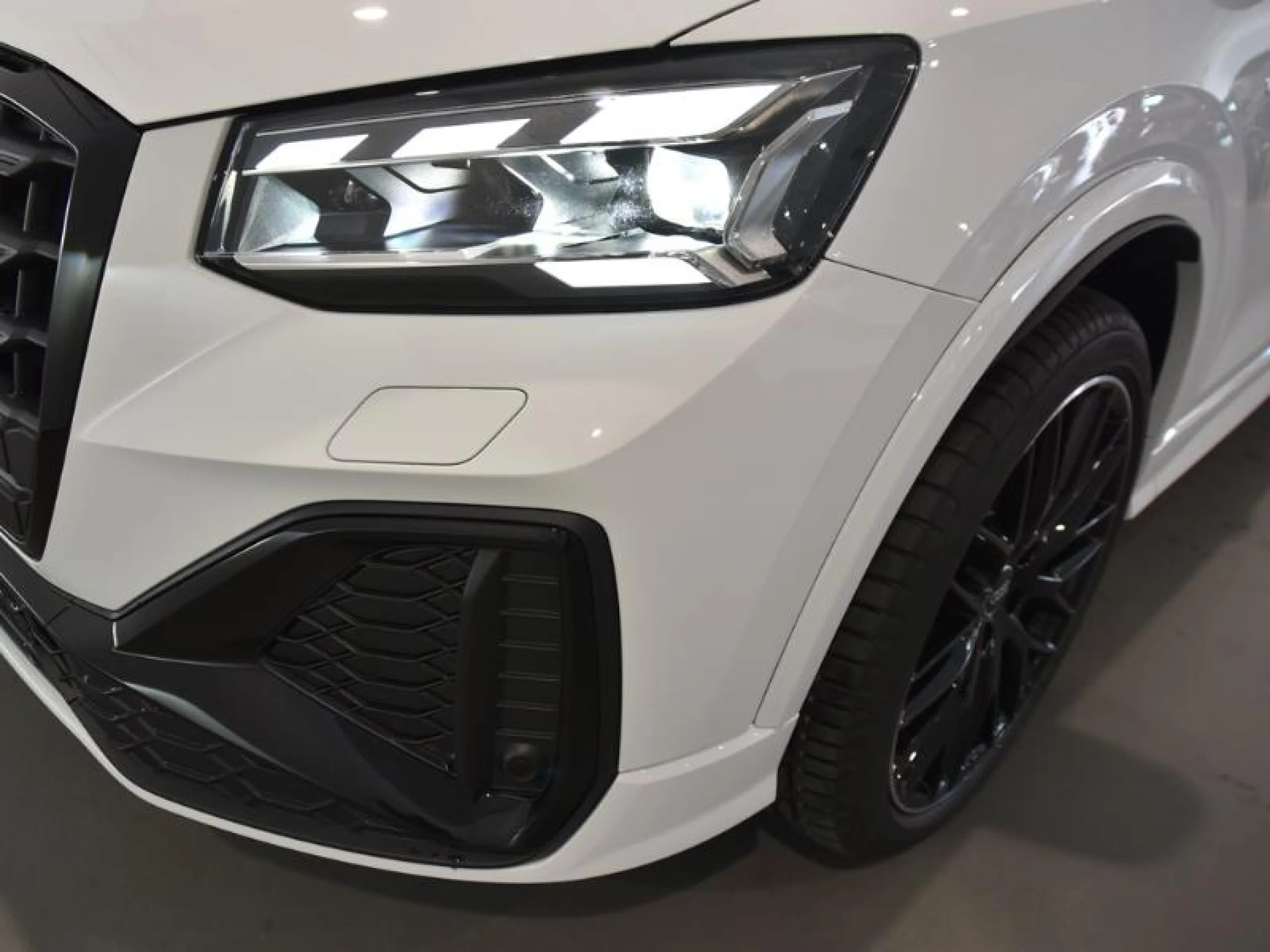 AUDI Q2 ADRENALIN 35 TDI 110KW (150CV) S TRONIC - Foto 20