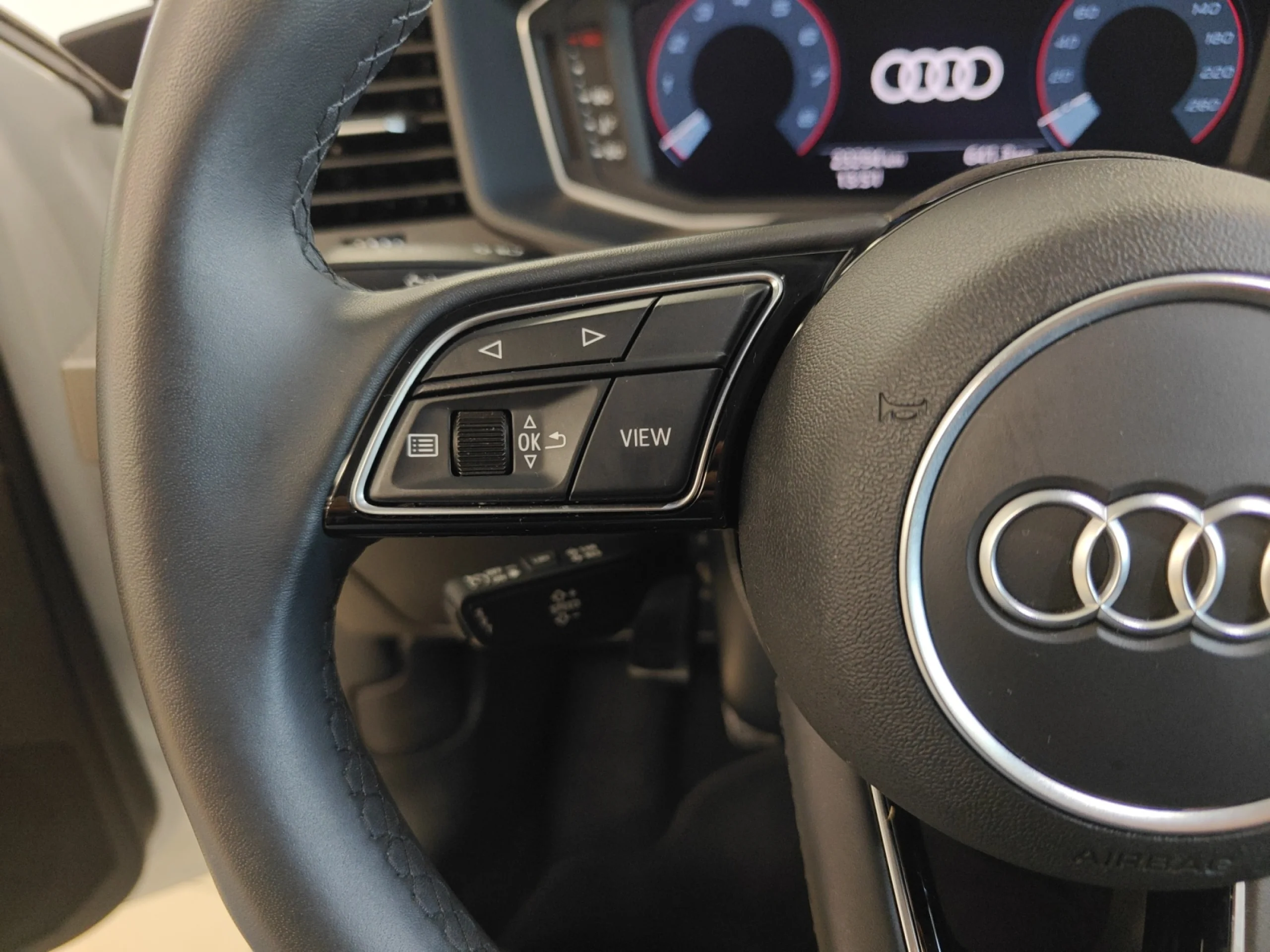 AUDI A1 SPORTBACK ADRENALIN 30 TFSI 85KW (116CV) - Foto 14