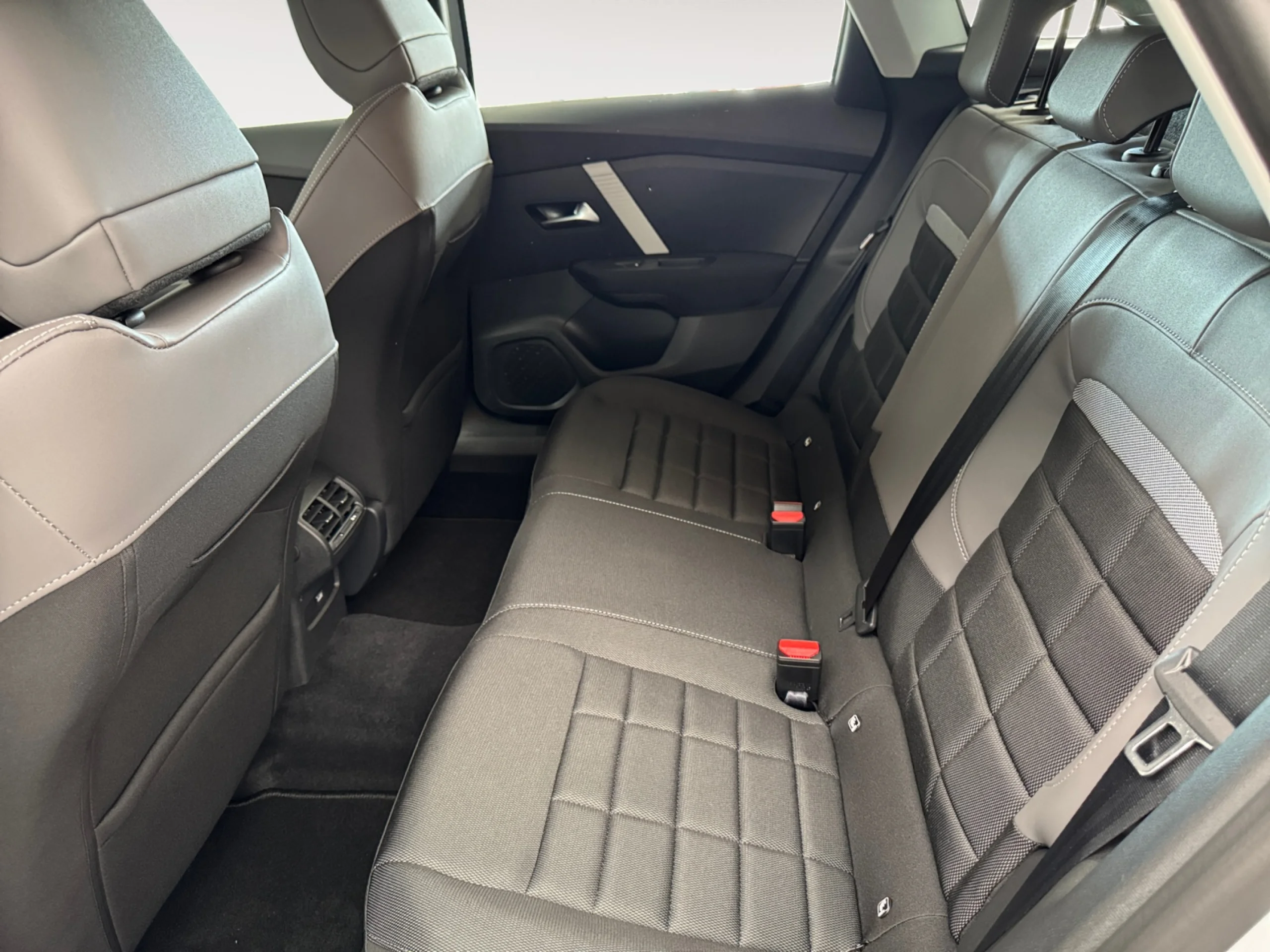 CITROEN C4 HYBRID 145 Ë DCS6 BUSINESS EDITION - Foto 10