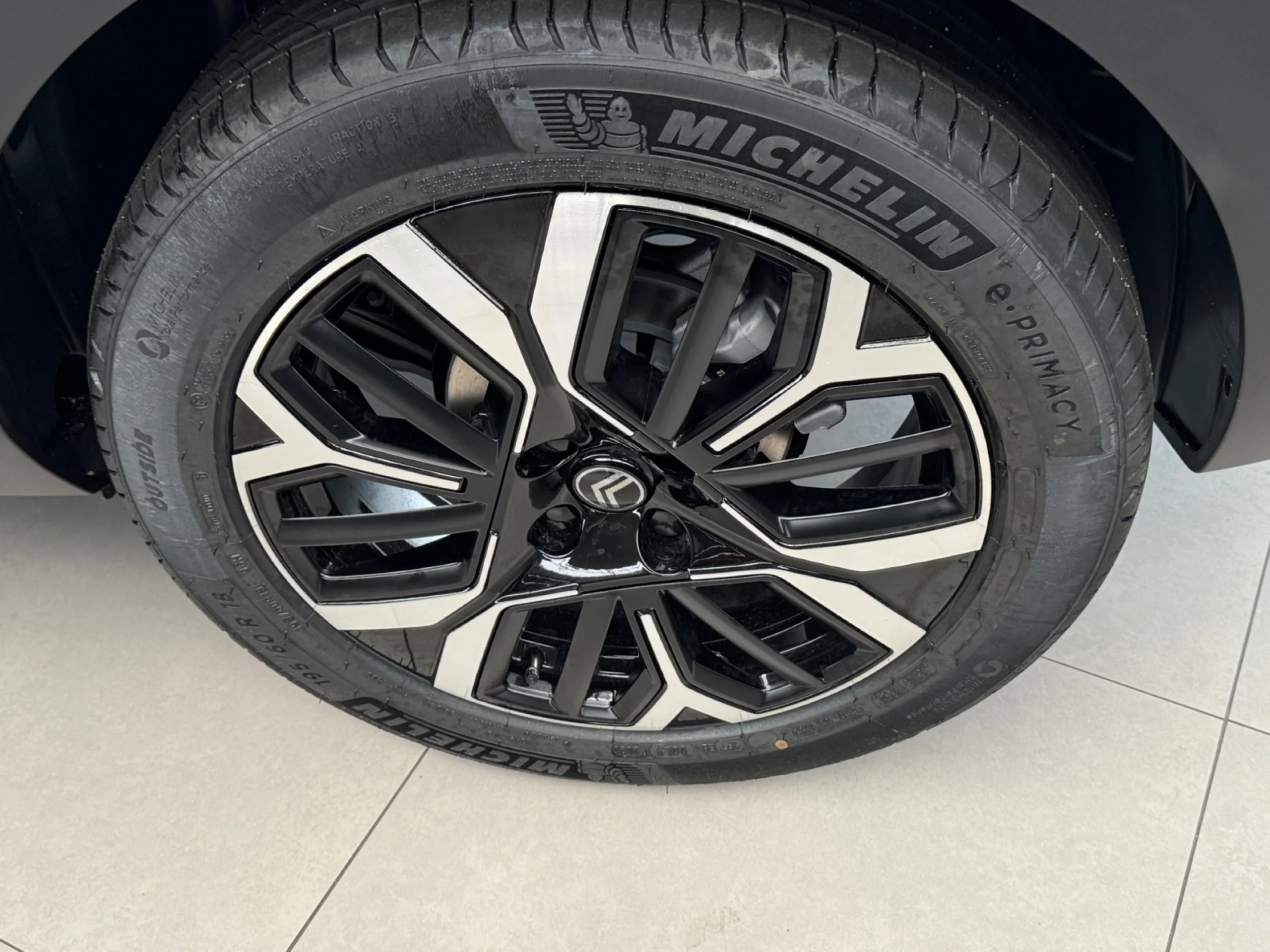 CITROEN C4 HYBRID 145 Ë DCS6 BUSINESS EDITION - Foto 20