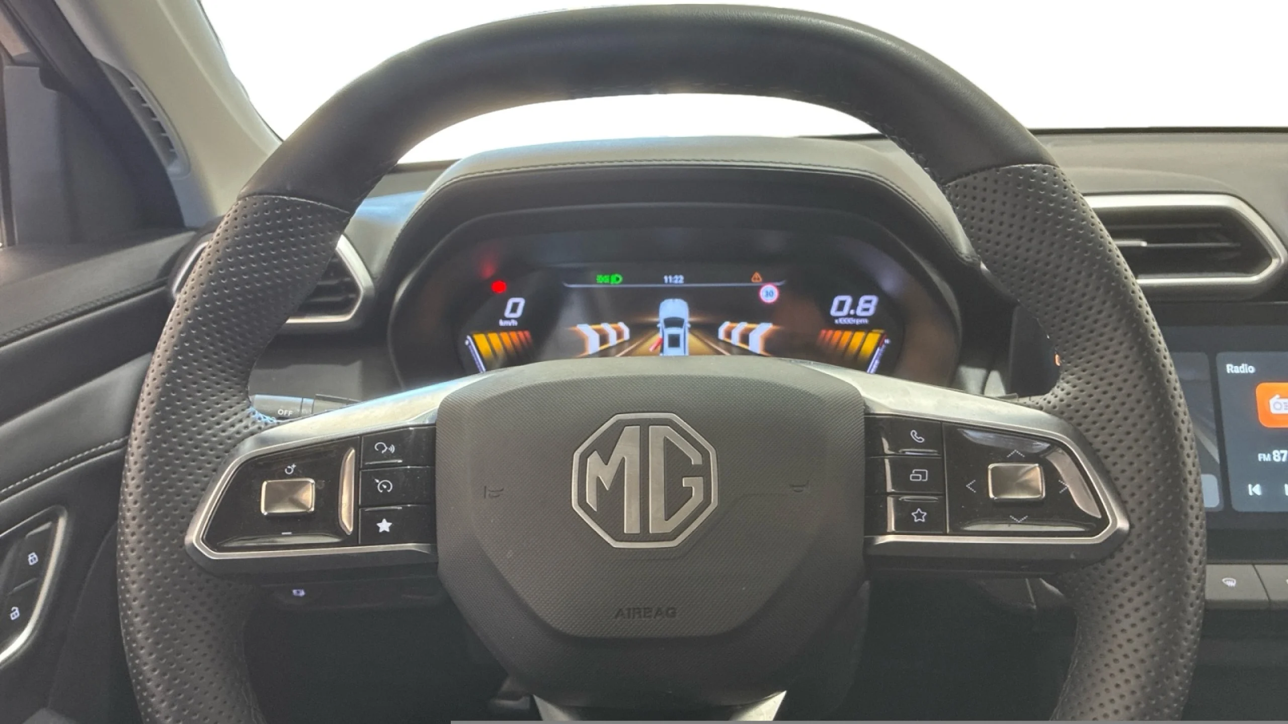MG Zs 1.5 COMFORT - Foto 14