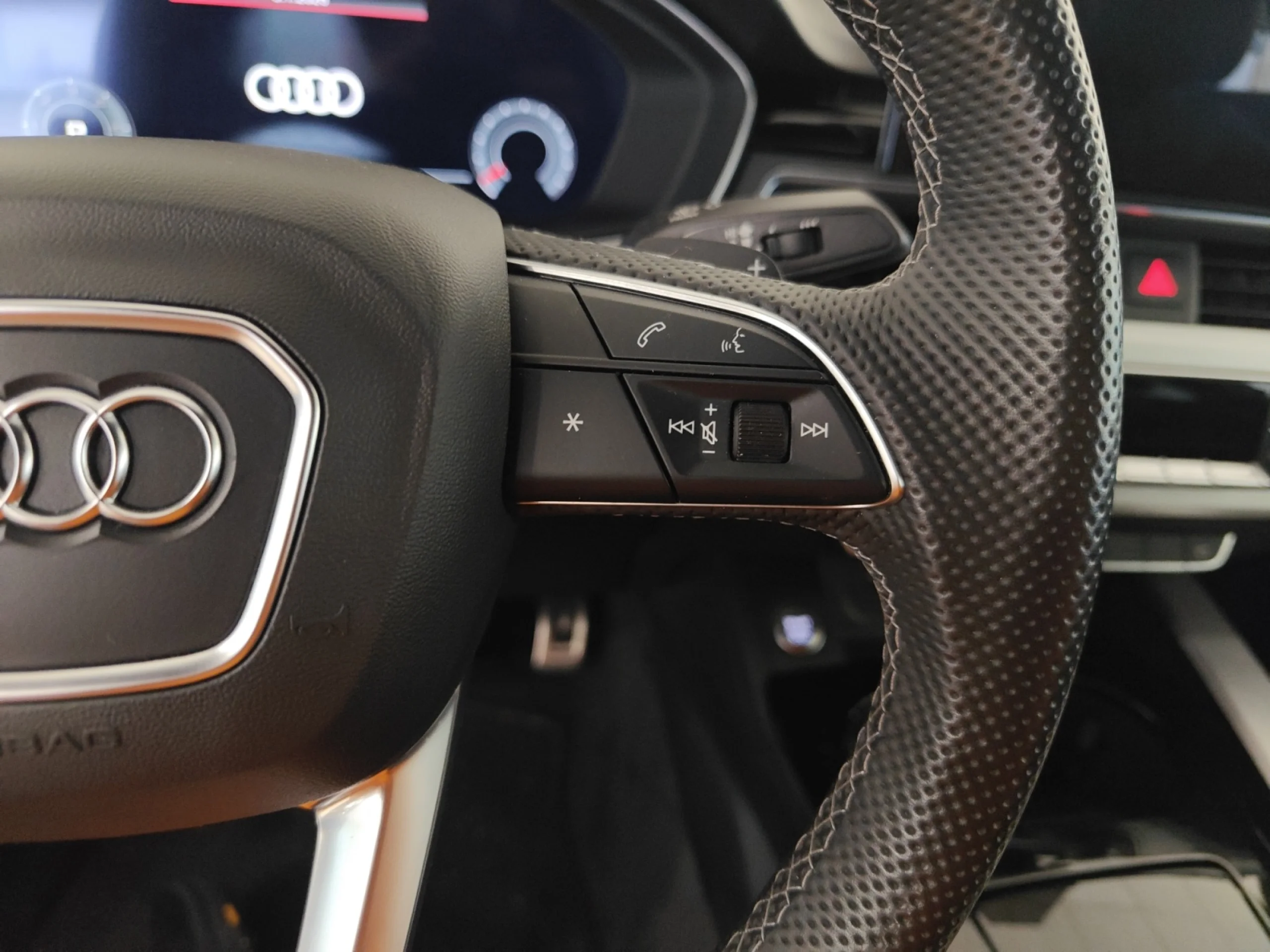 AUDI A5 BLACK LINE 40 TDI S TRONIC SPORTBACK - Foto 10