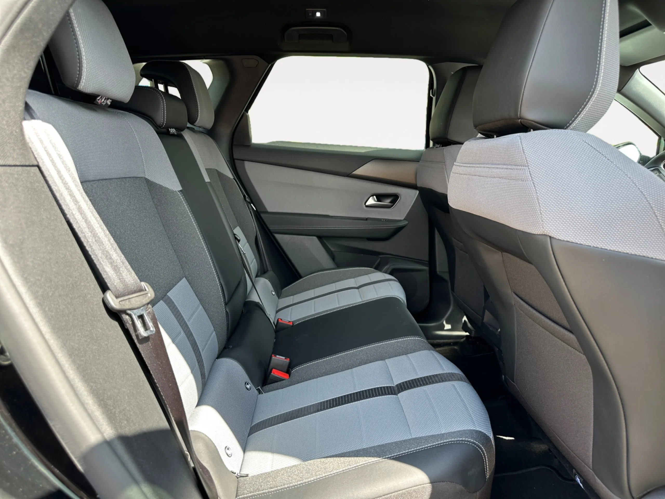 OPEL GRANDLAND NUEVO GRANDLAND GS 1.2T XHT HYBRID EDCT6 S/S 136 CV (100KW) - Foto 6