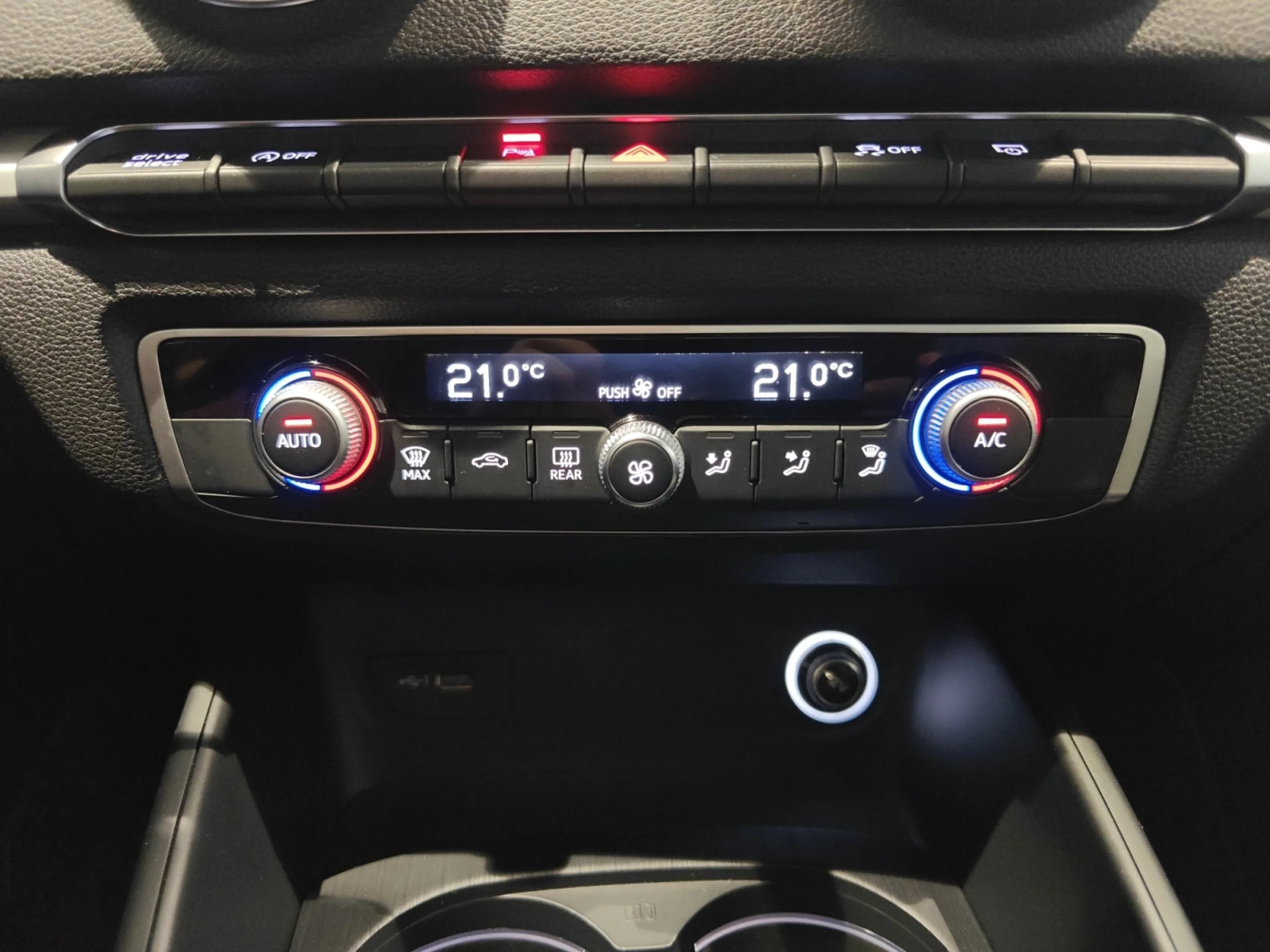 AUDI A3 S LINE 35 TFSI 110KW S TRONIC SPORTBACK - Foto 21