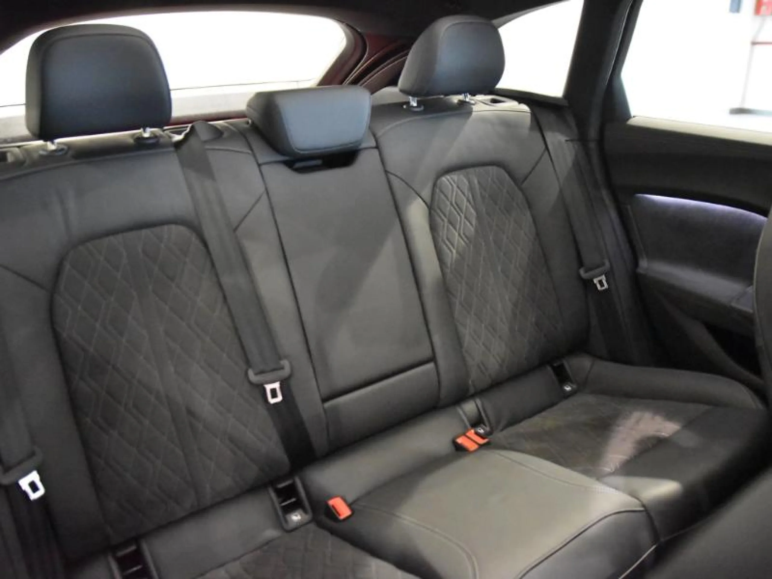 AUDI A5 AVANT E HYBRID QUATTRO 220KW BLACK LINE - Foto 5
