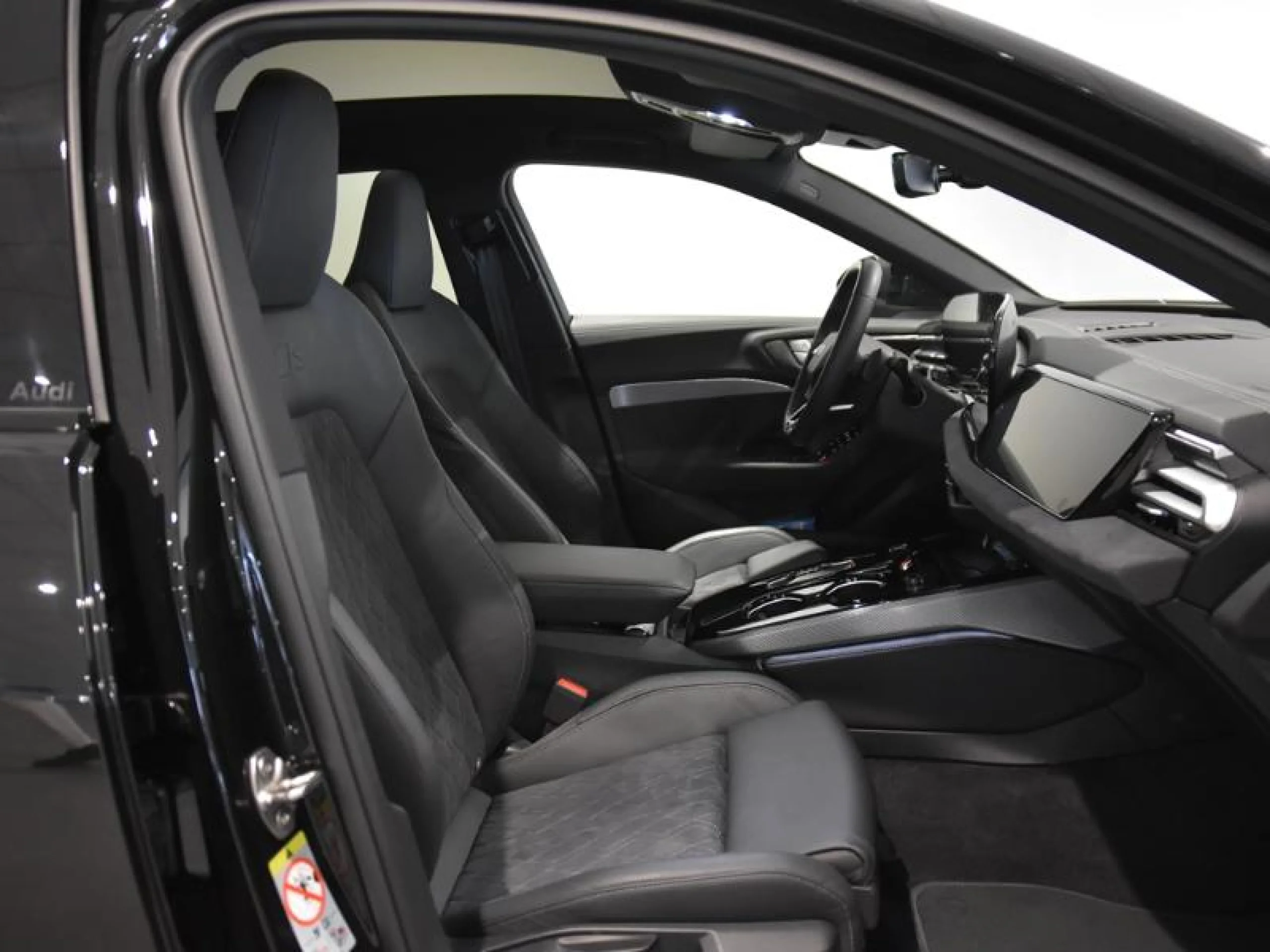 AUDI A5 AVANT E HYBRID QUATTRO 220KW BLACK LINE - Foto 6