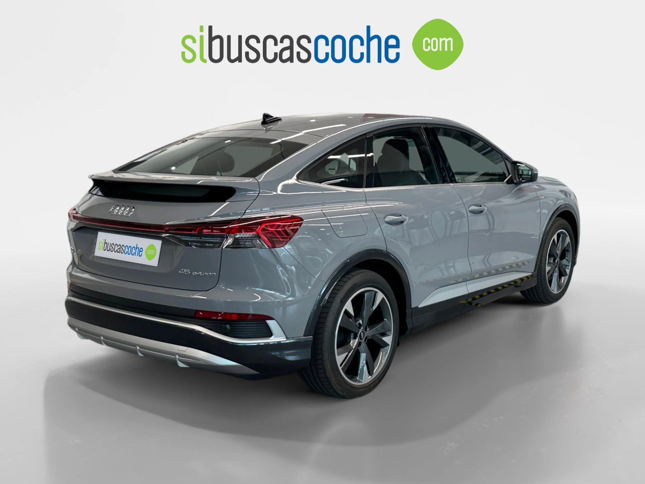 AUDI Q4 SPORTBACK GENUINE EDITION 45 E TRON 210KW 82KWH - Foto 4