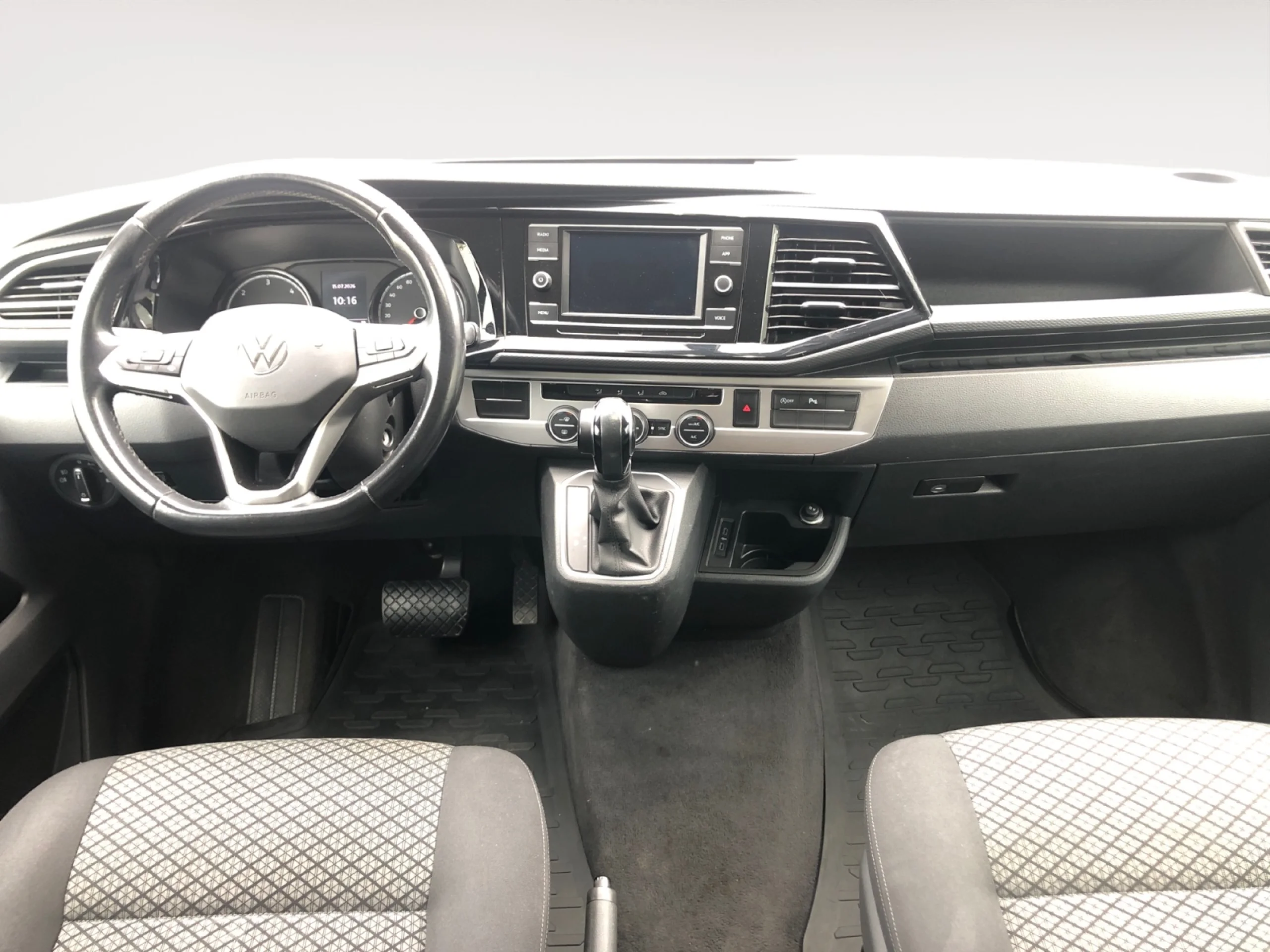 VOLKSWAGEN Multivan 2.0TDI SCR BMT READY2DISCOVER DSG7 110KW - Foto 4
