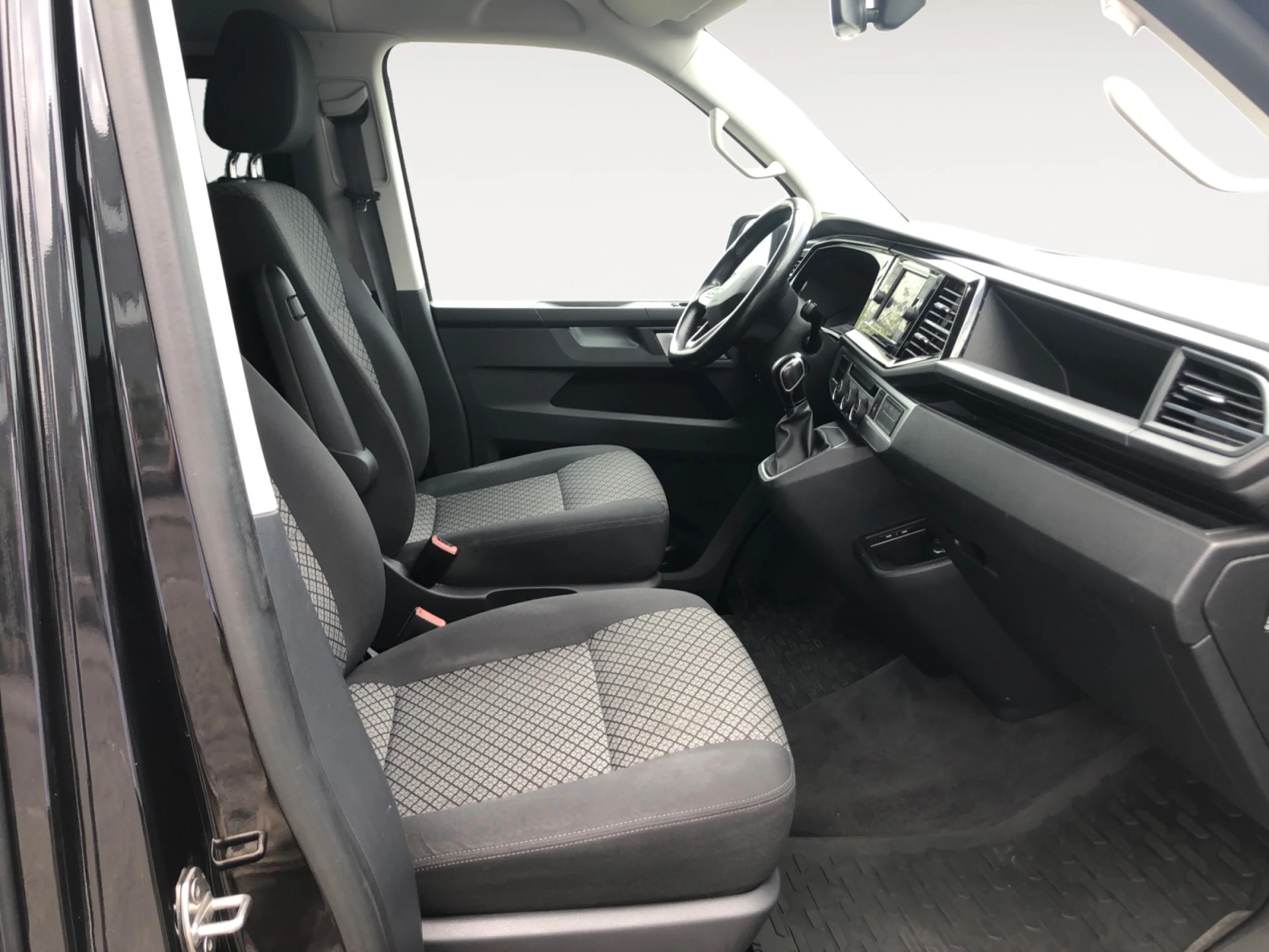 VOLKSWAGEN Multivan 2.0TDI SCR BMT READY2DISCOVER DSG7 110KW - Foto 5