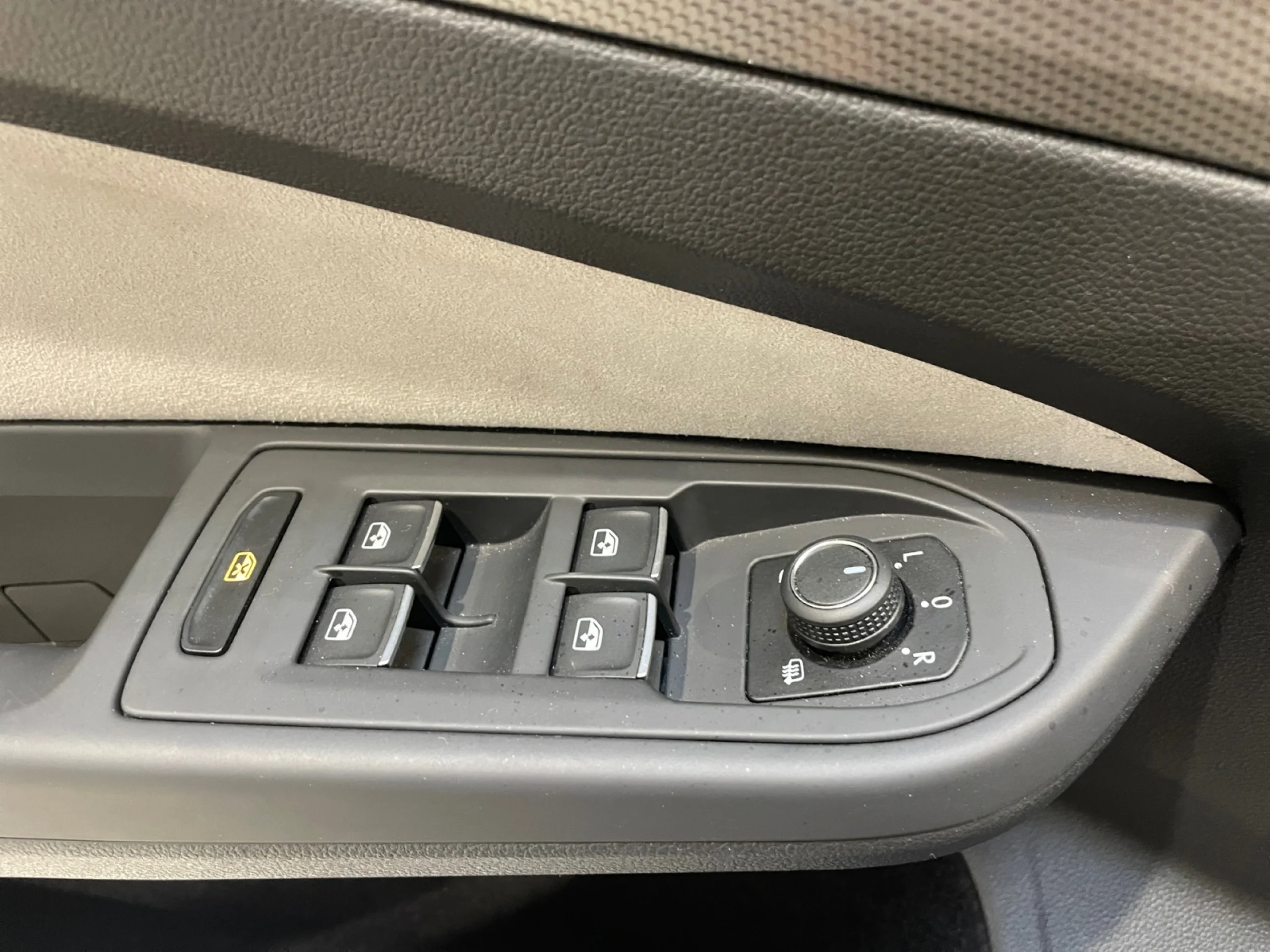 VOLKSWAGEN GOLF VARIANT GOLF VARIANT STYLE 1.5 TSI 110 KW (150 CV)  6 VEL. - Foto 9