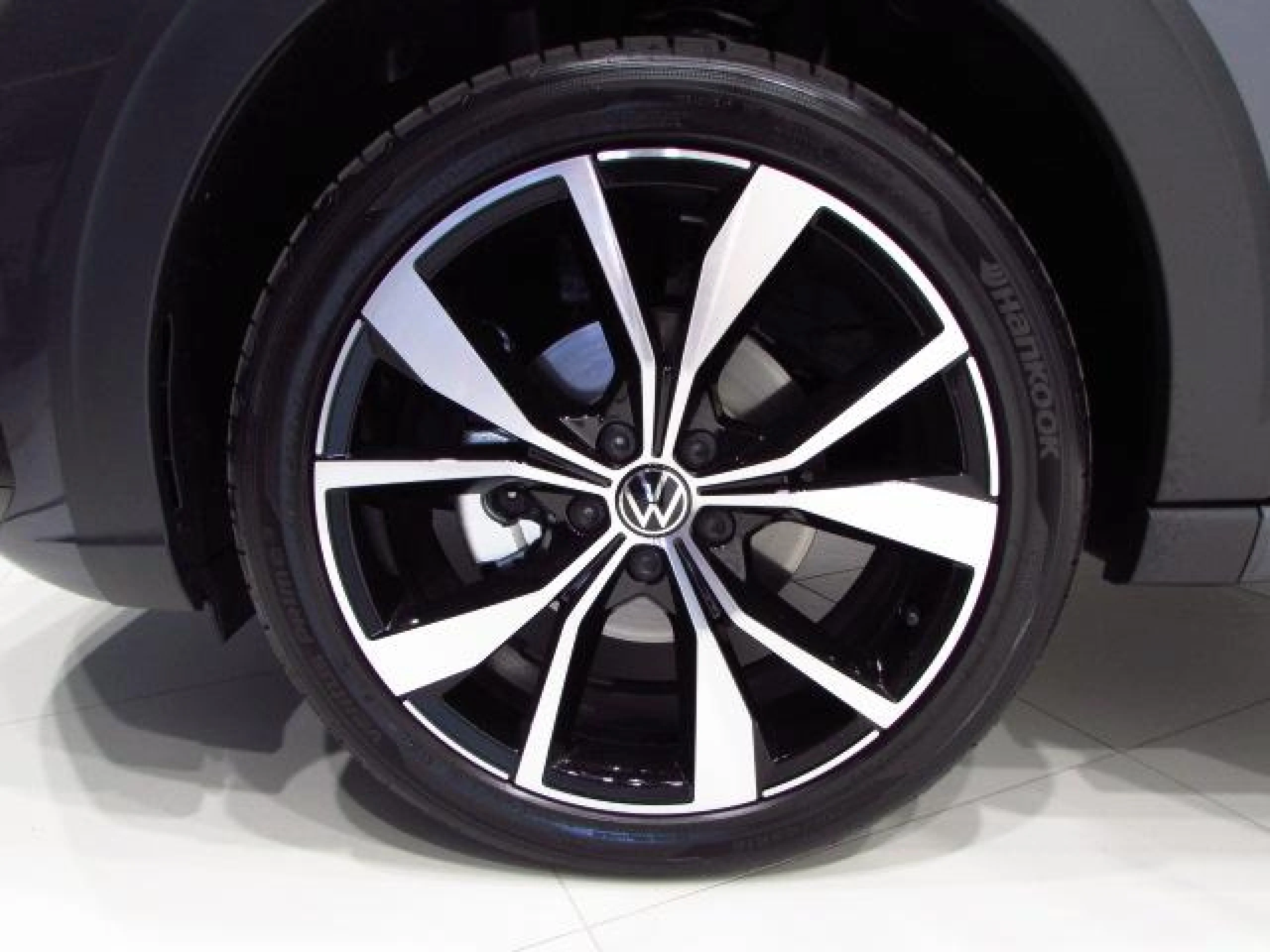 VOLKSWAGEN TAIGO R LINE 1.5 TSI 110KW (150CV) DSG - Foto 8