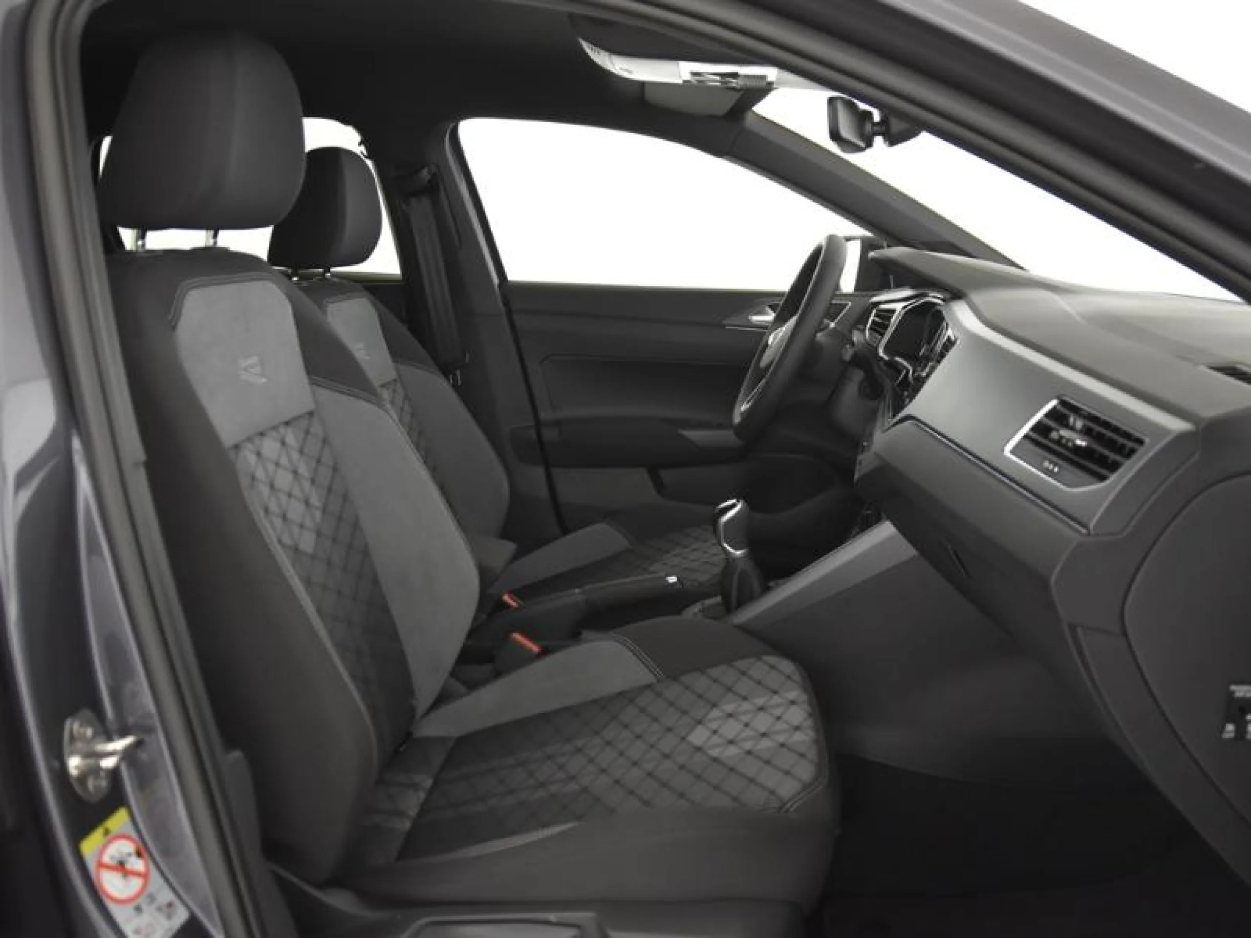 VOLKSWAGEN TAIGO R LINE 1.0 TSI 85KW (115CV) DSG - Foto 6