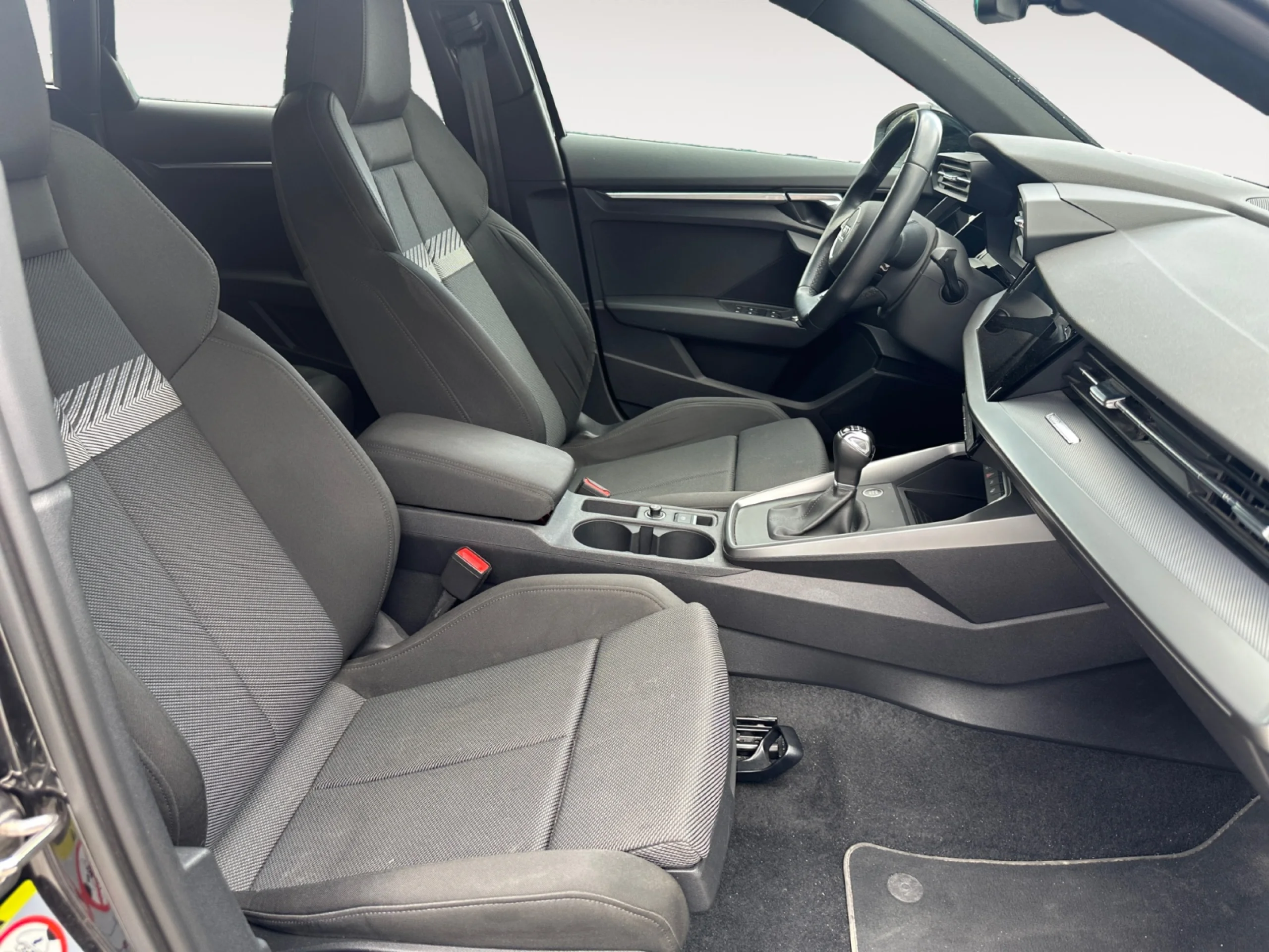 AUDI A3 SPORTBACK BLACK LINE 30 TDI 85KW (116CV) - Foto 5