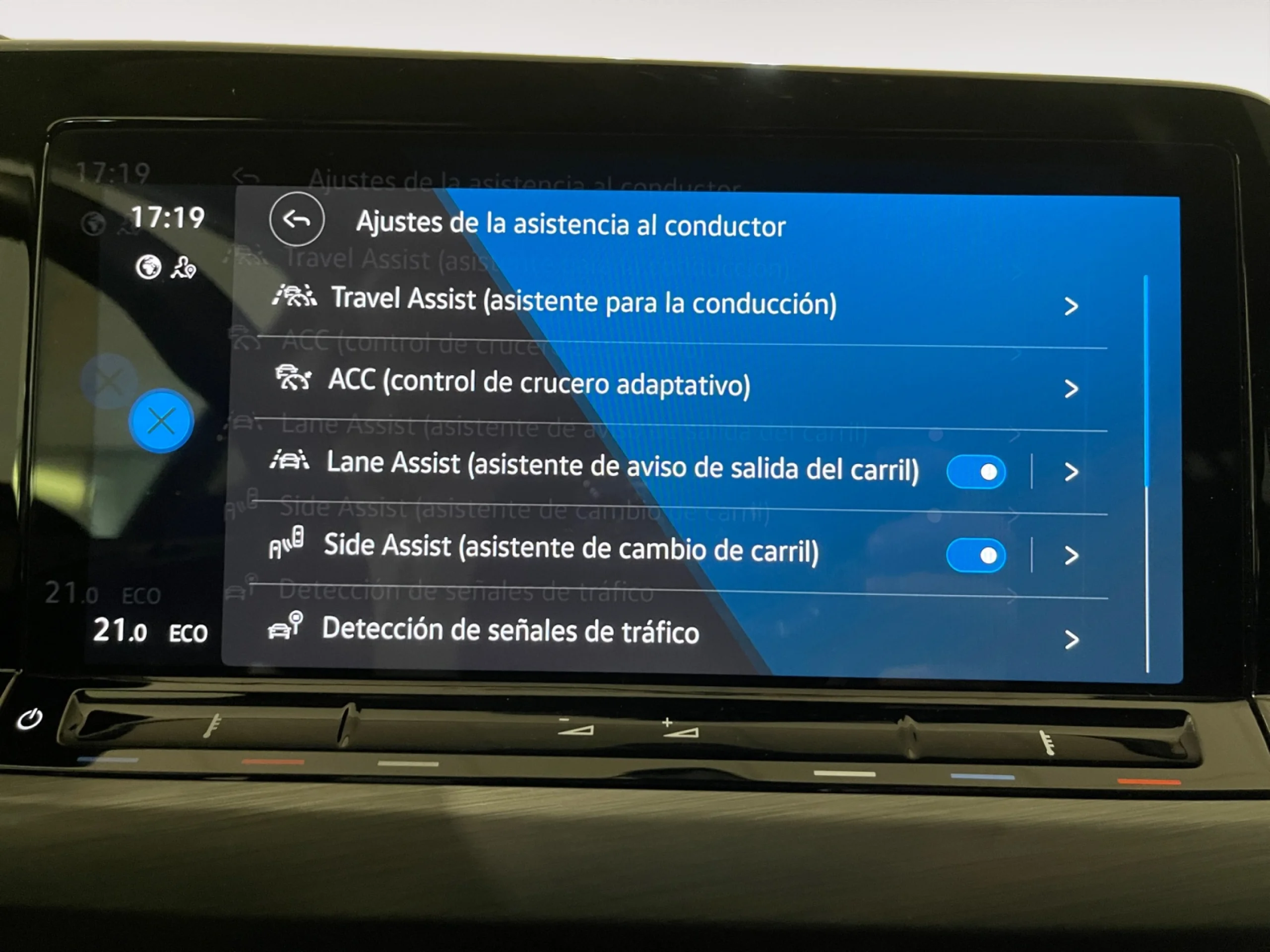 VOLKSWAGEN GOLF EHYBRID 1.4 TSI 150KW (204CV) DSG - Foto 16