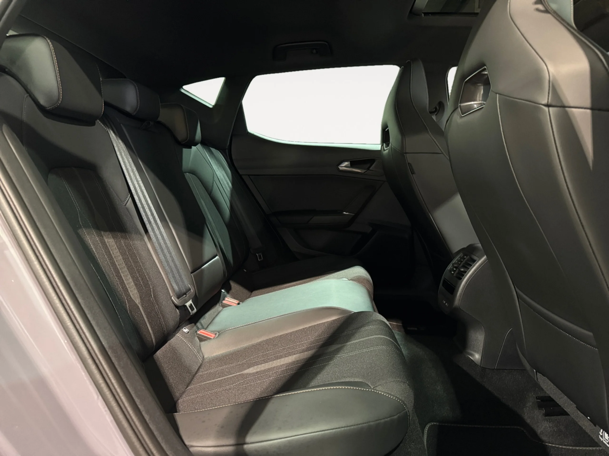 CUPRA LEON VZ CUP 2.0 TSI 221KW DSG (NEGRO) - Foto 6