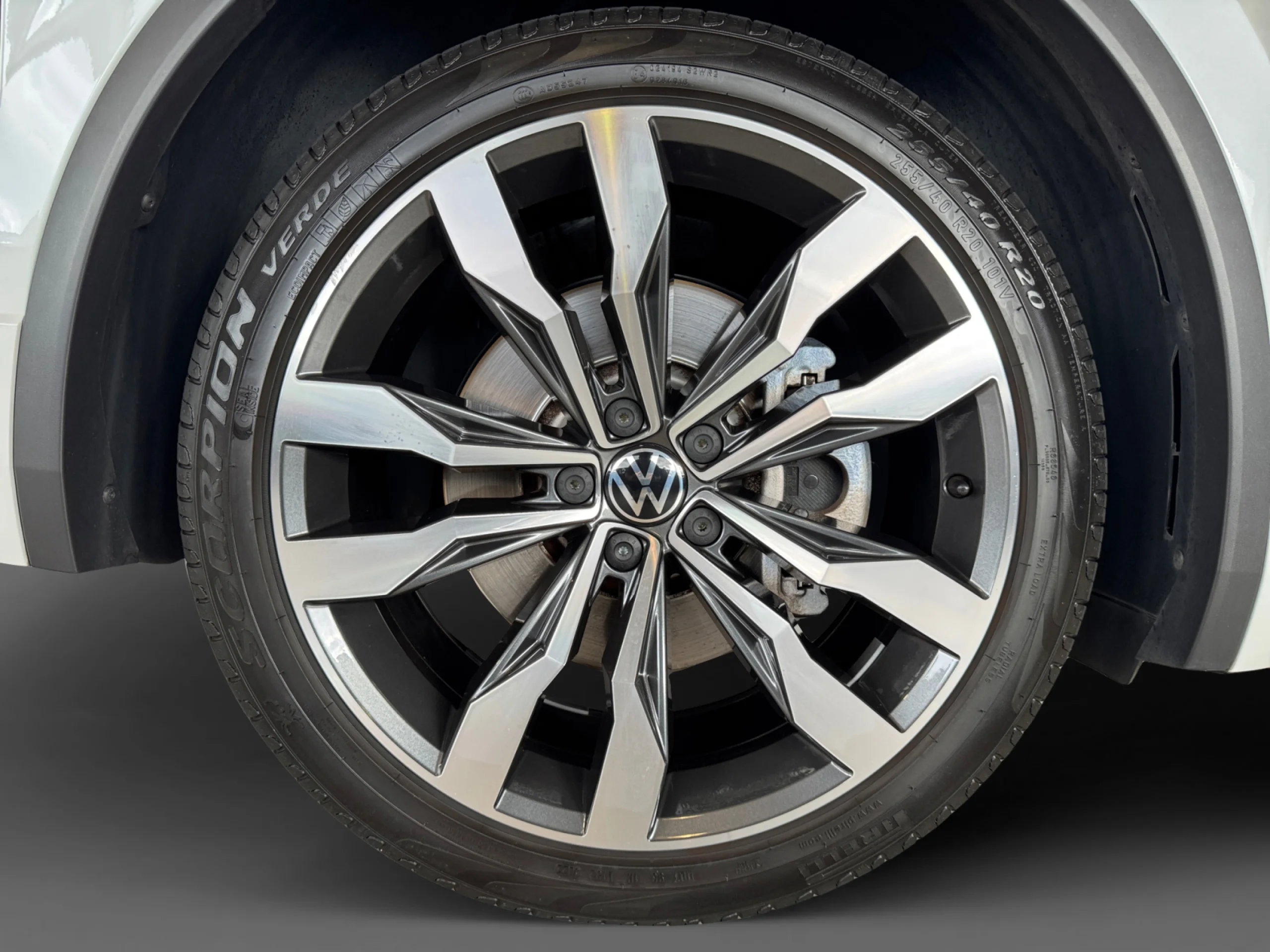 VOLKSWAGEN TIGUAN R LINE 1.4 TSI EHYBRID 180KW (245CV) DSG - Foto 8