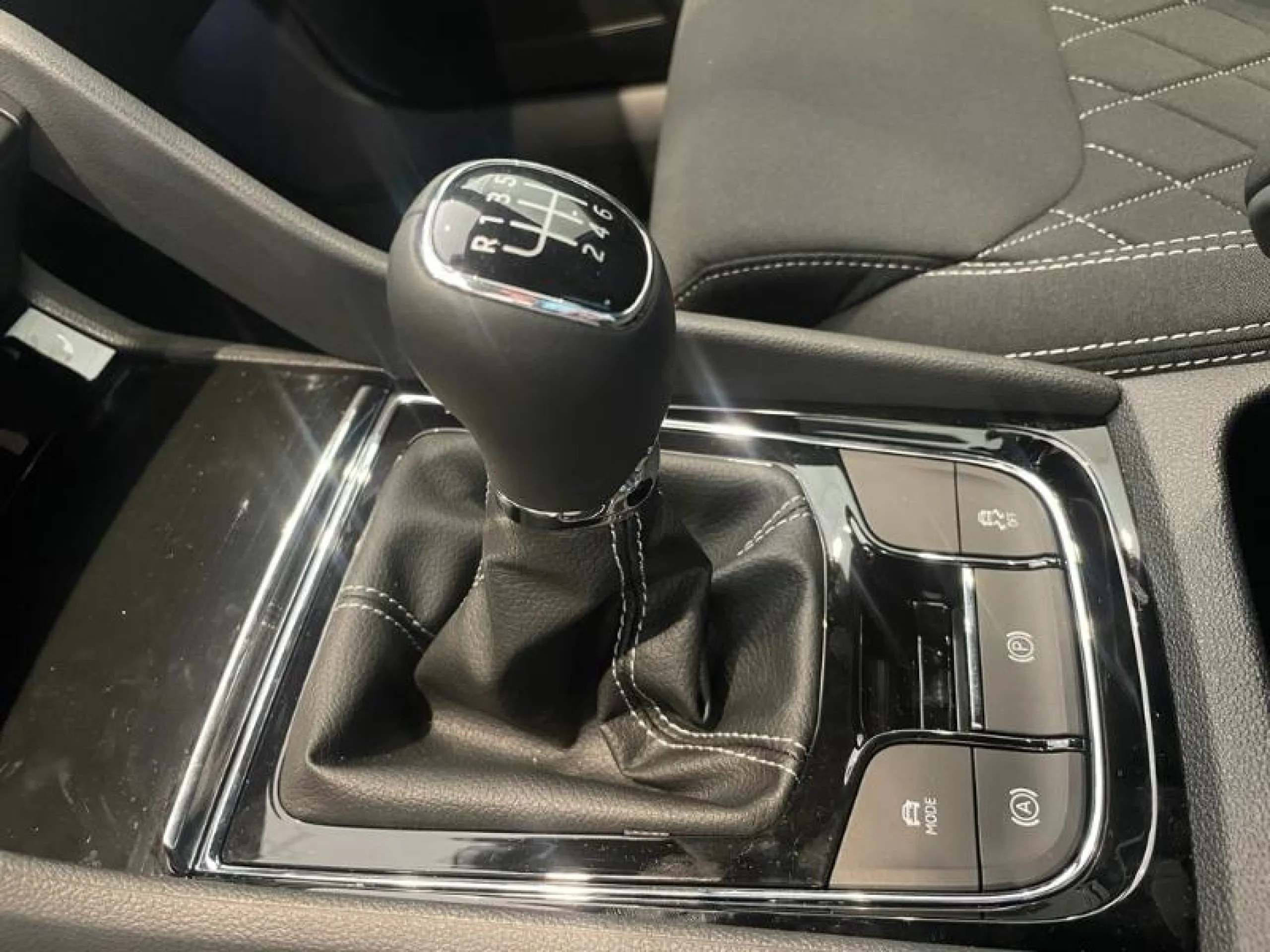SKODA KAROQ 1.5 TSI 110KW (150CV) DSG ACT SPORTLINE - Foto 14