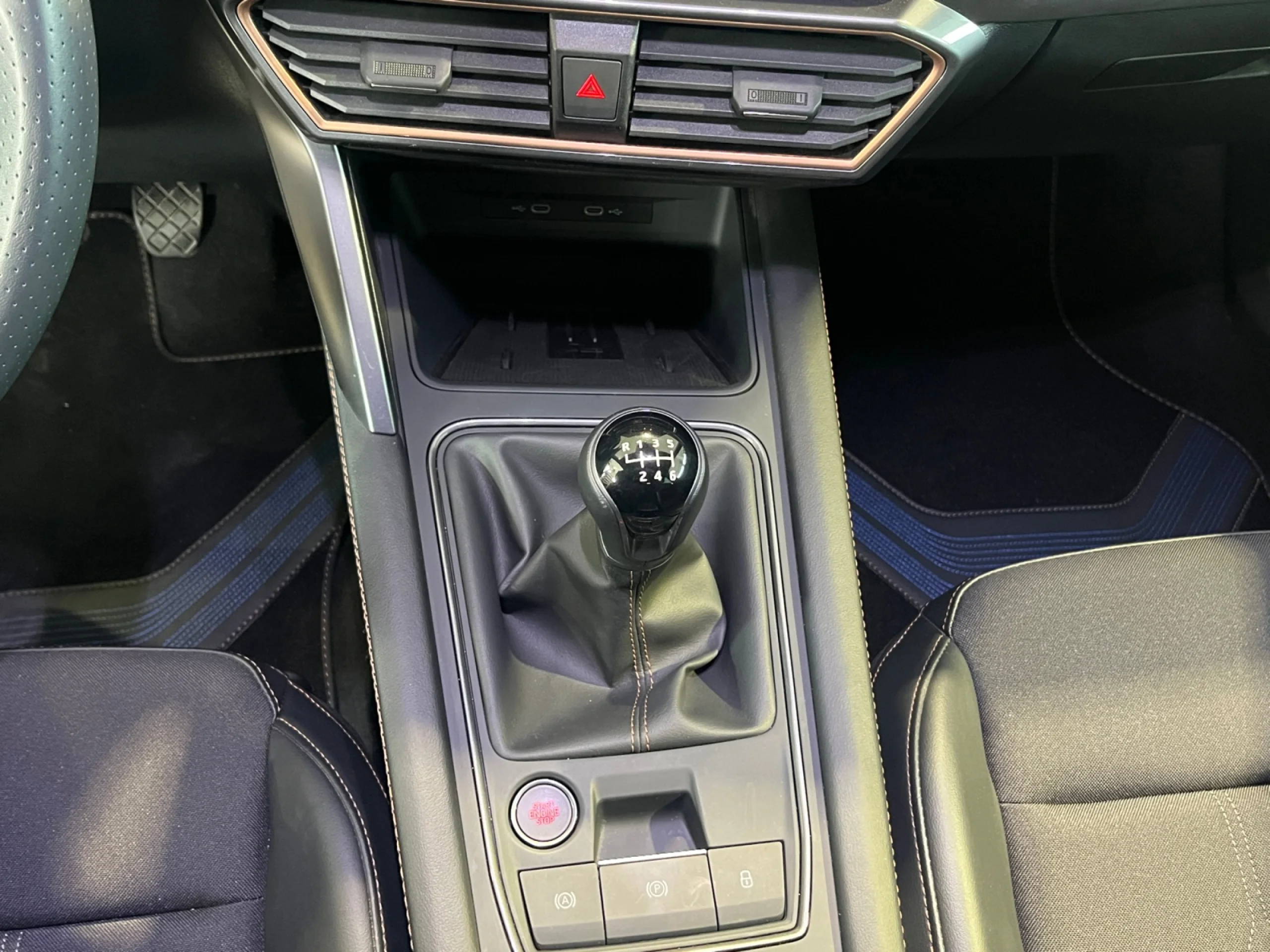 CUPRA LEON 1.5 TSI 110KW (150CV) - Foto 10