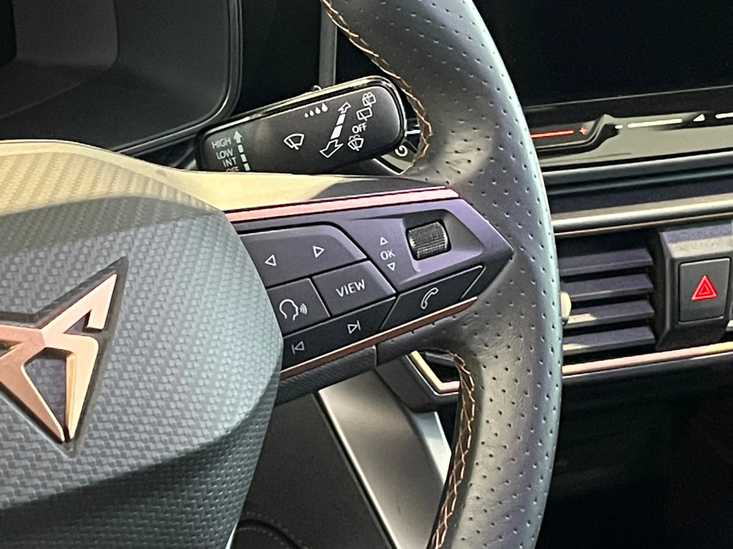 CUPRA LEON 1.5 TSI 110KW (150CV) - Foto 12