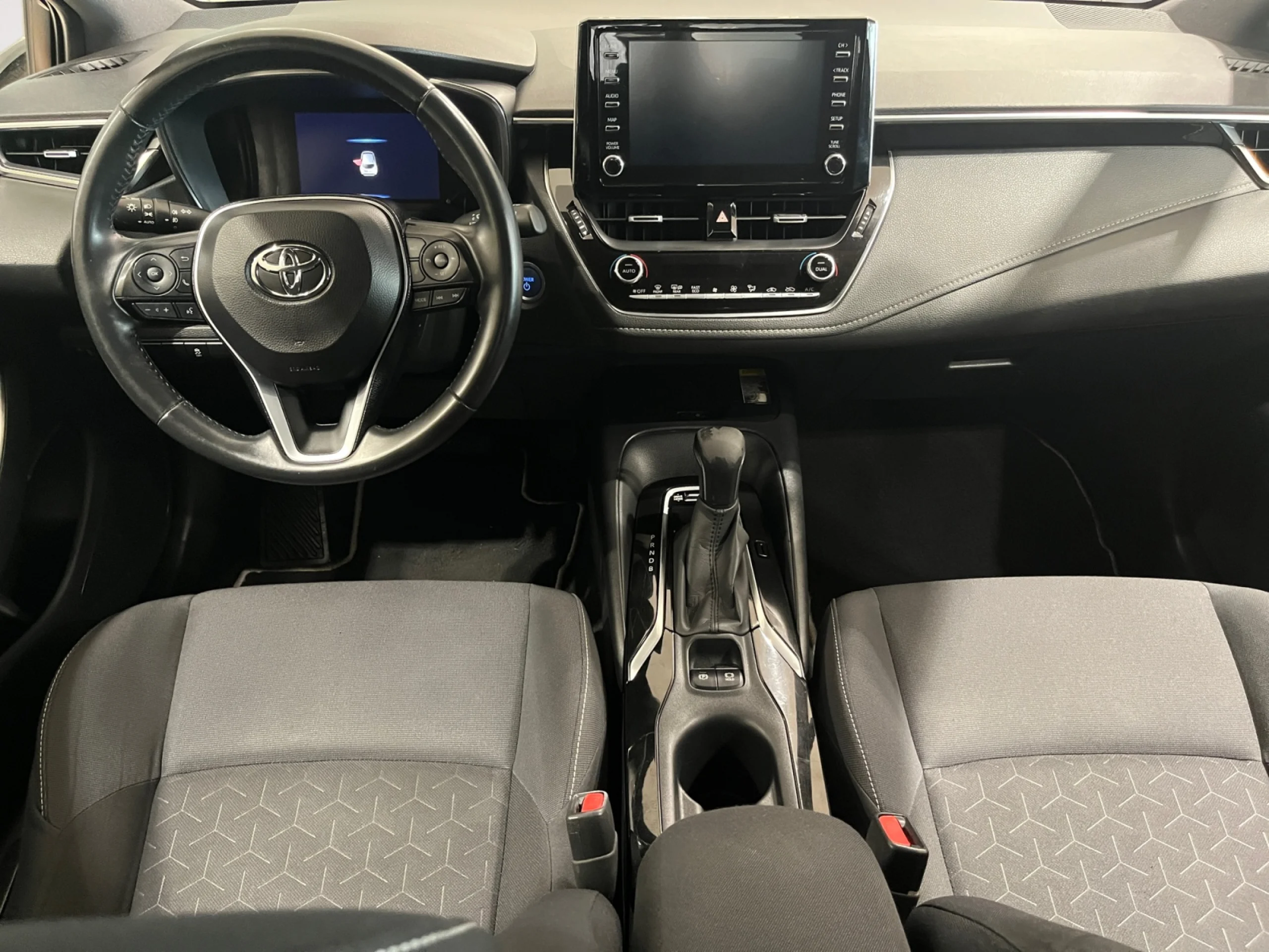 TOYOTA COROLLA 1.8 125H ACTIVE TECH E CVT - Foto 4