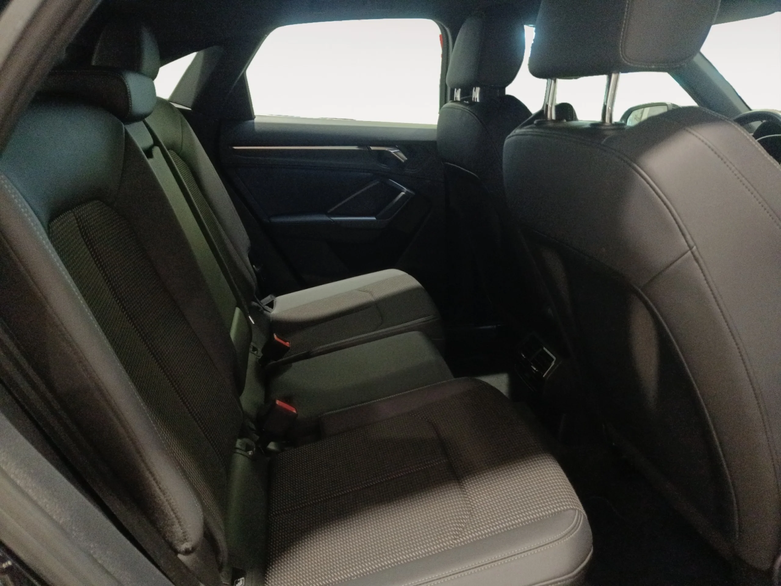 AUDI Q3 SPORTBACK S LINE 35 TDI 110KW (150CV) S TRONIC - Foto 6
