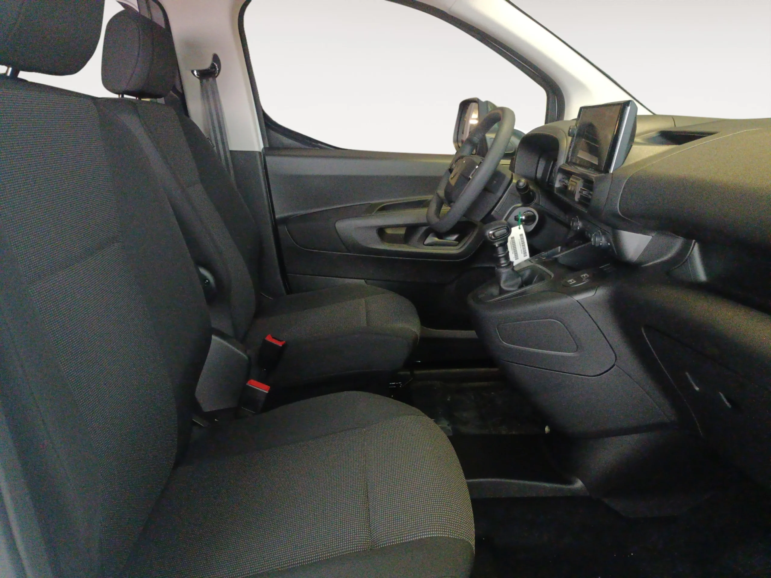 CITROEN BERLINGO VAN DOBLE CABINA XL DIÉSEL 100CV MANUAL - Foto 5