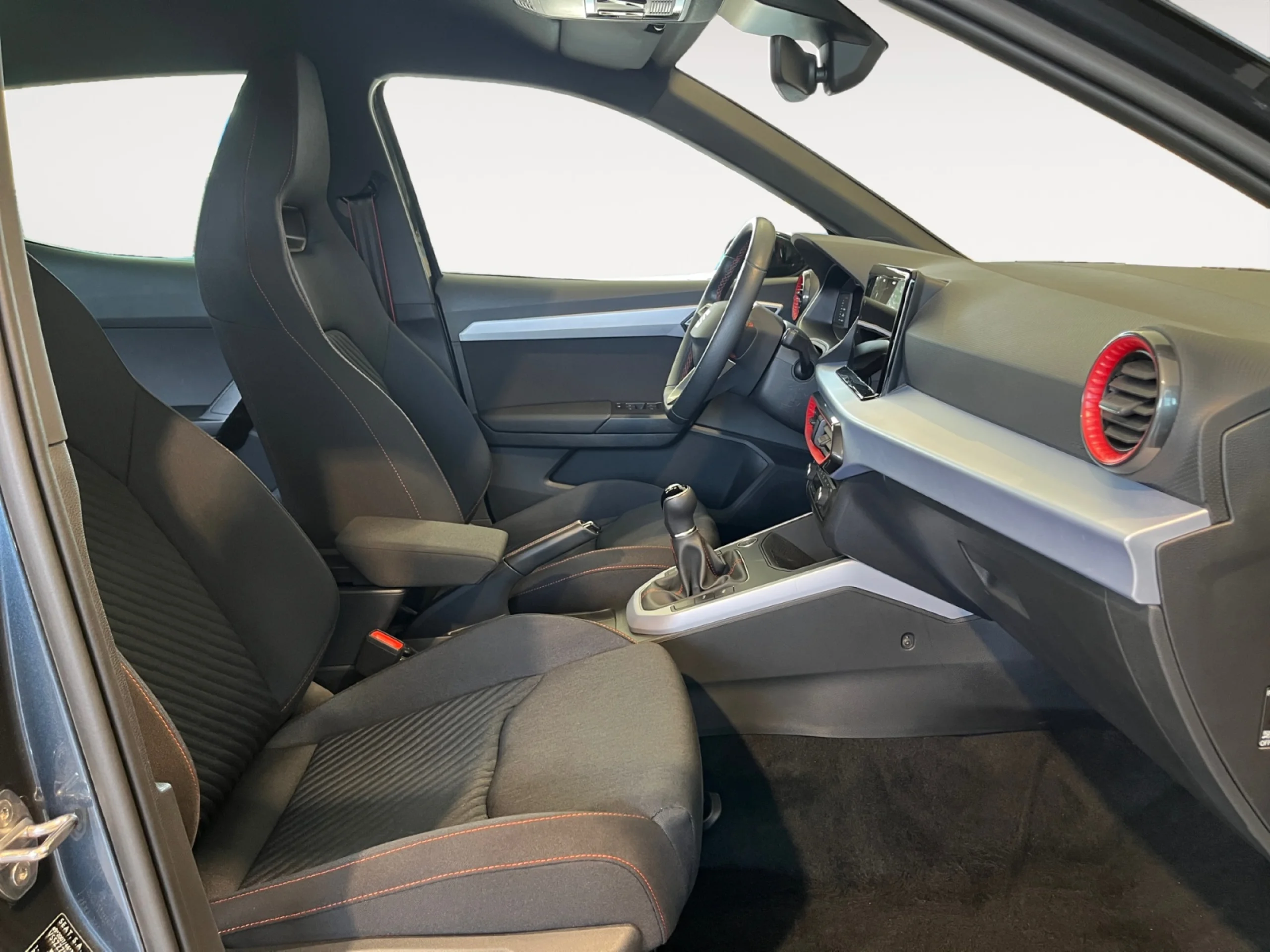 SEAT ARONA 1.0 TSI 85KW (115CV) FR SPECIAL EDITION - Foto 5