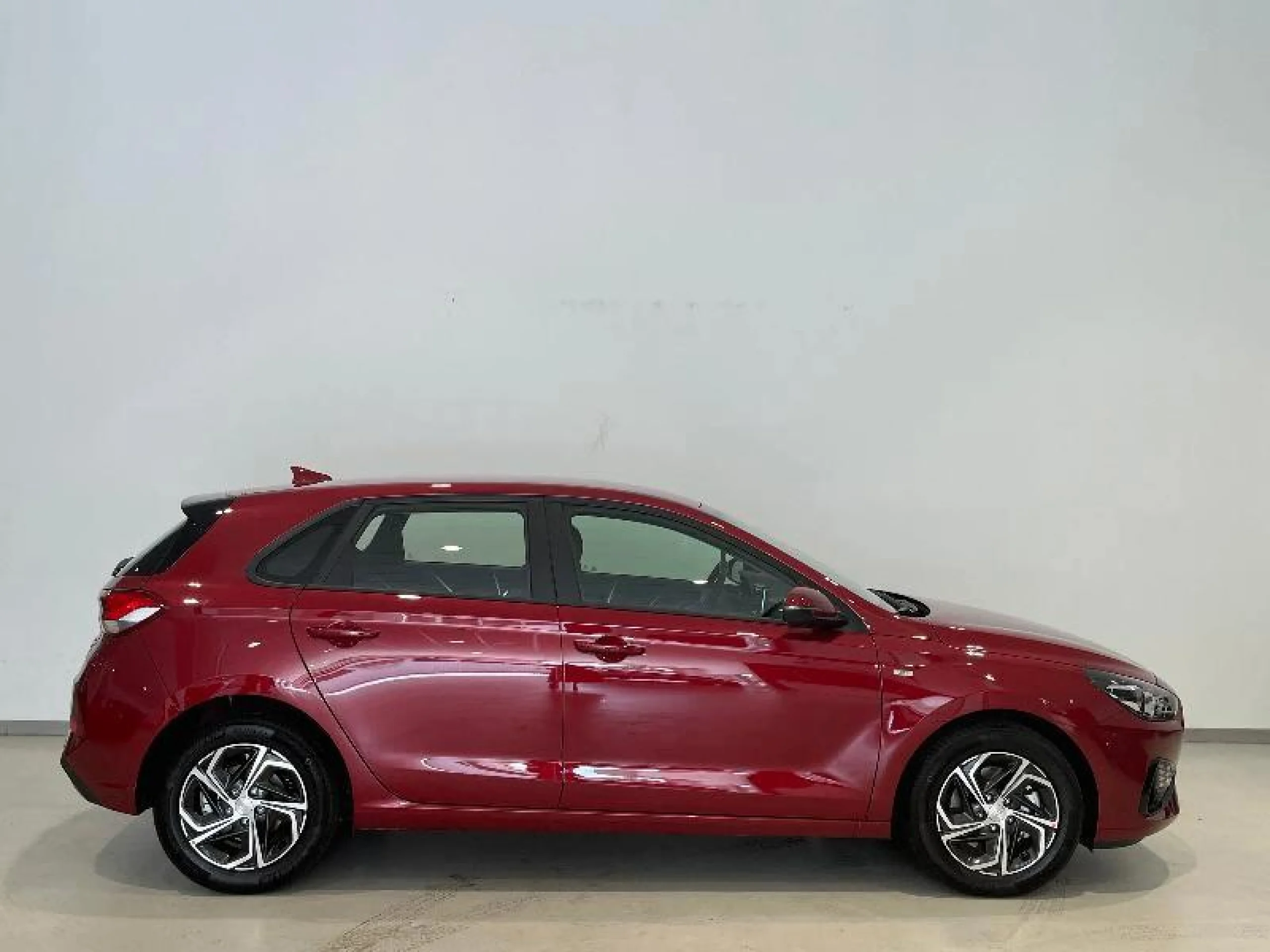 HYUNDAI I30 1.0 TGDI 48V KLASS - Foto 3