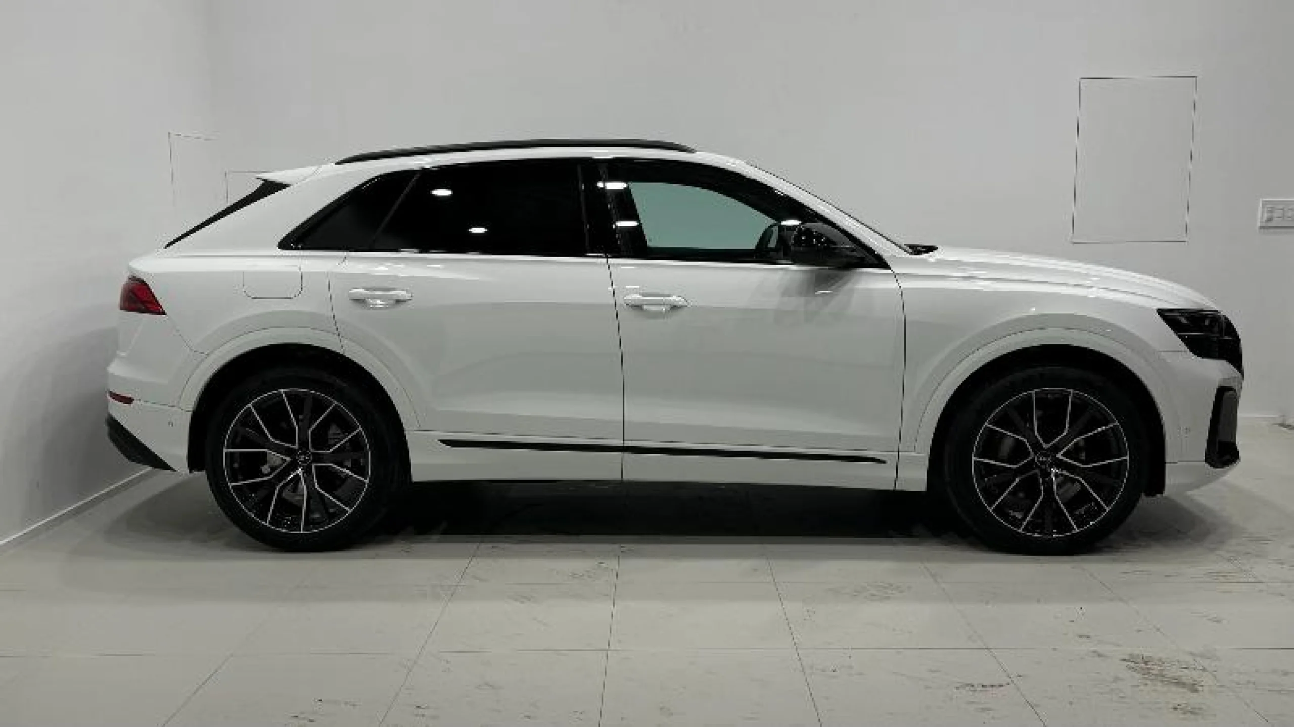 AUDI Q8 BLACK LINE 50 TDI 210KW QUATTRO TIPTRON - Foto 3