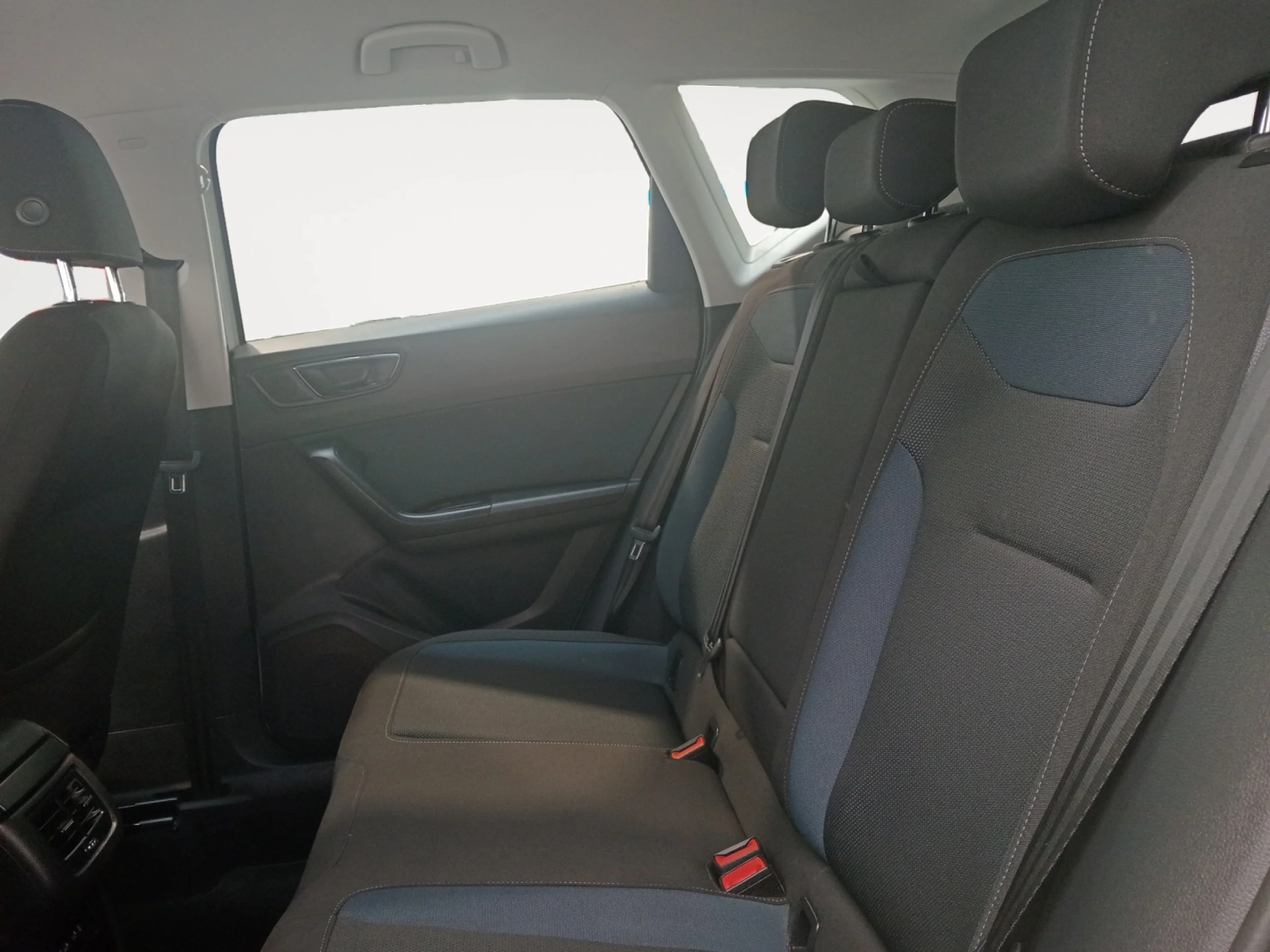 SEAT ATECA 1.6 TDI 85KW (115CV) ST&SP STYLE ECO - Foto 6