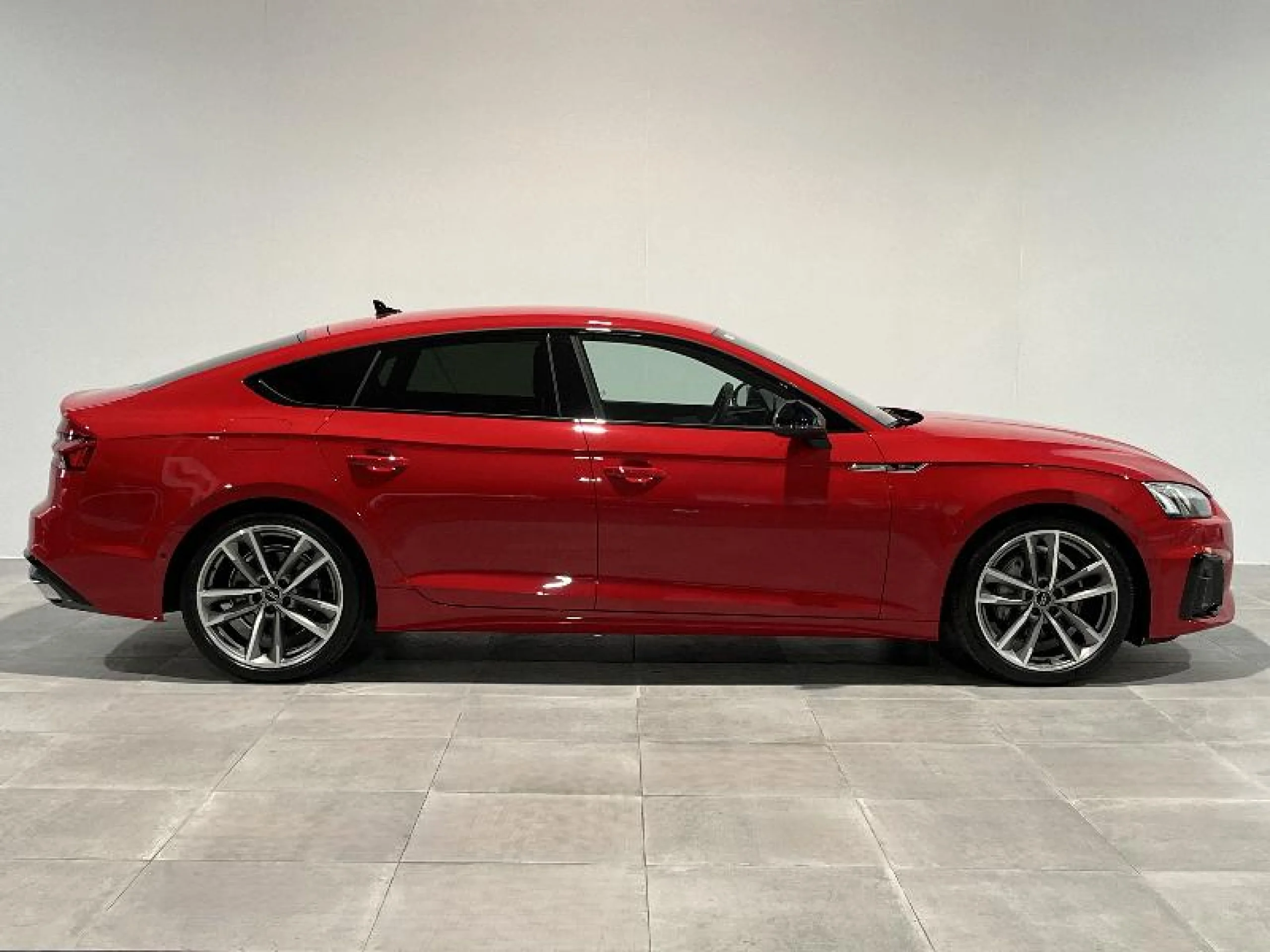 AUDI A5 BLACK LINE 40 TDI S TRONIC SPORTBACK - Foto 3