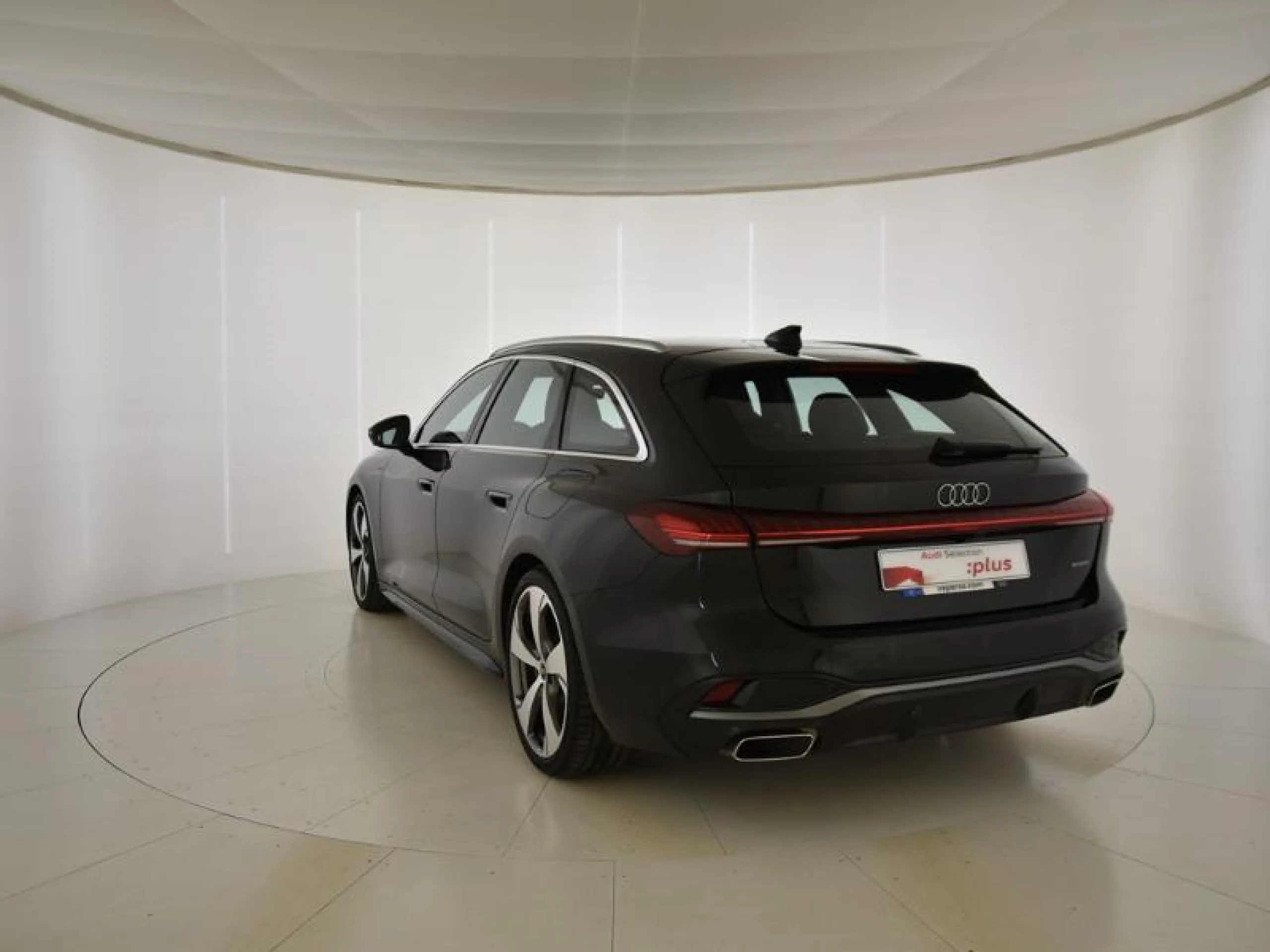 AUDI A5 AVANT E HYBRID QUATTRO 220KW S LINE - Foto 2