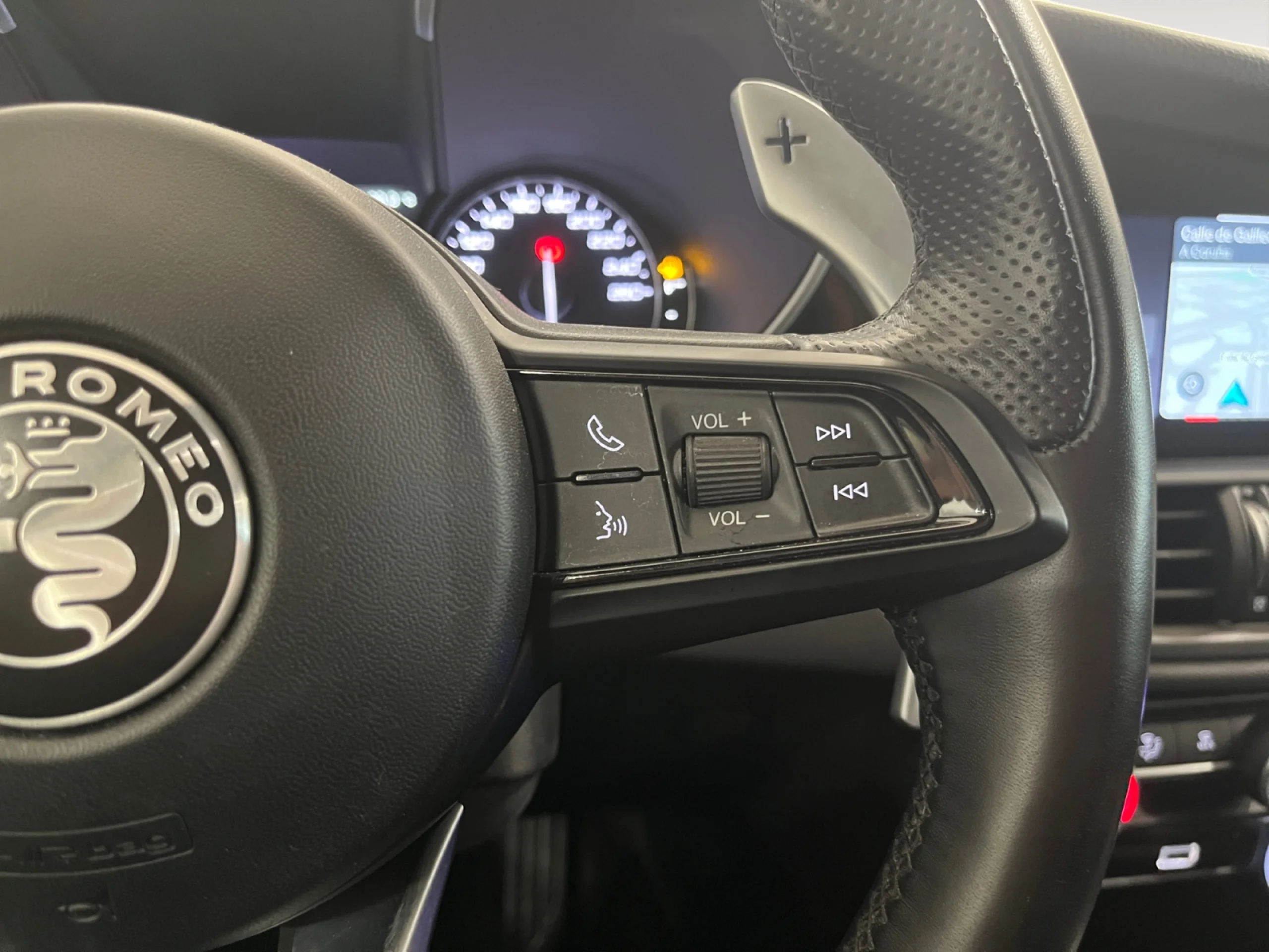 ALFA ROMEO GIULIA 2.0 GASOLINA 147KW (200CV) SUPER RWD - Foto 16