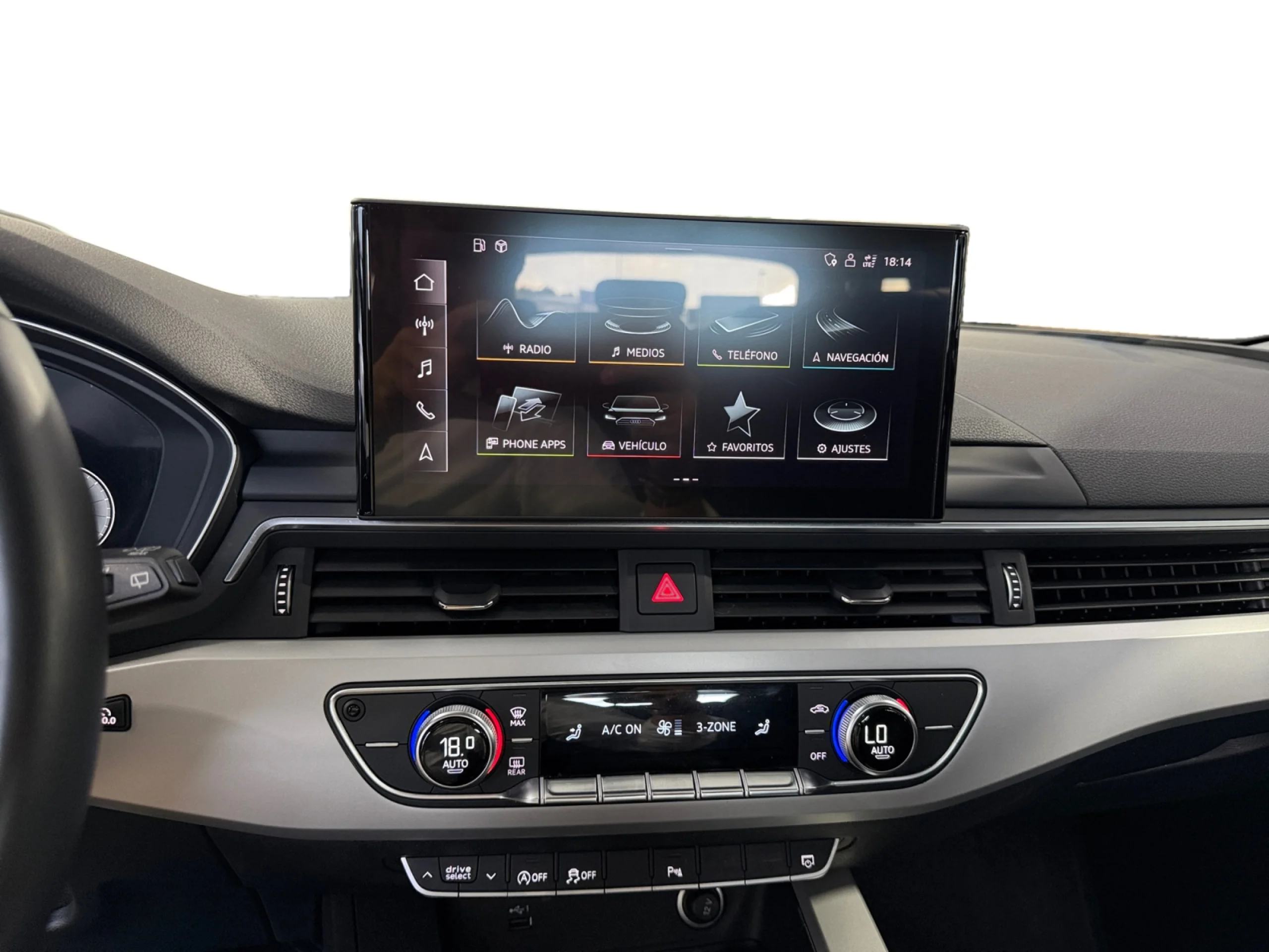 AUDI A4 AVANT S LINE 35 TDI 120KW S TRONIC - Foto 9