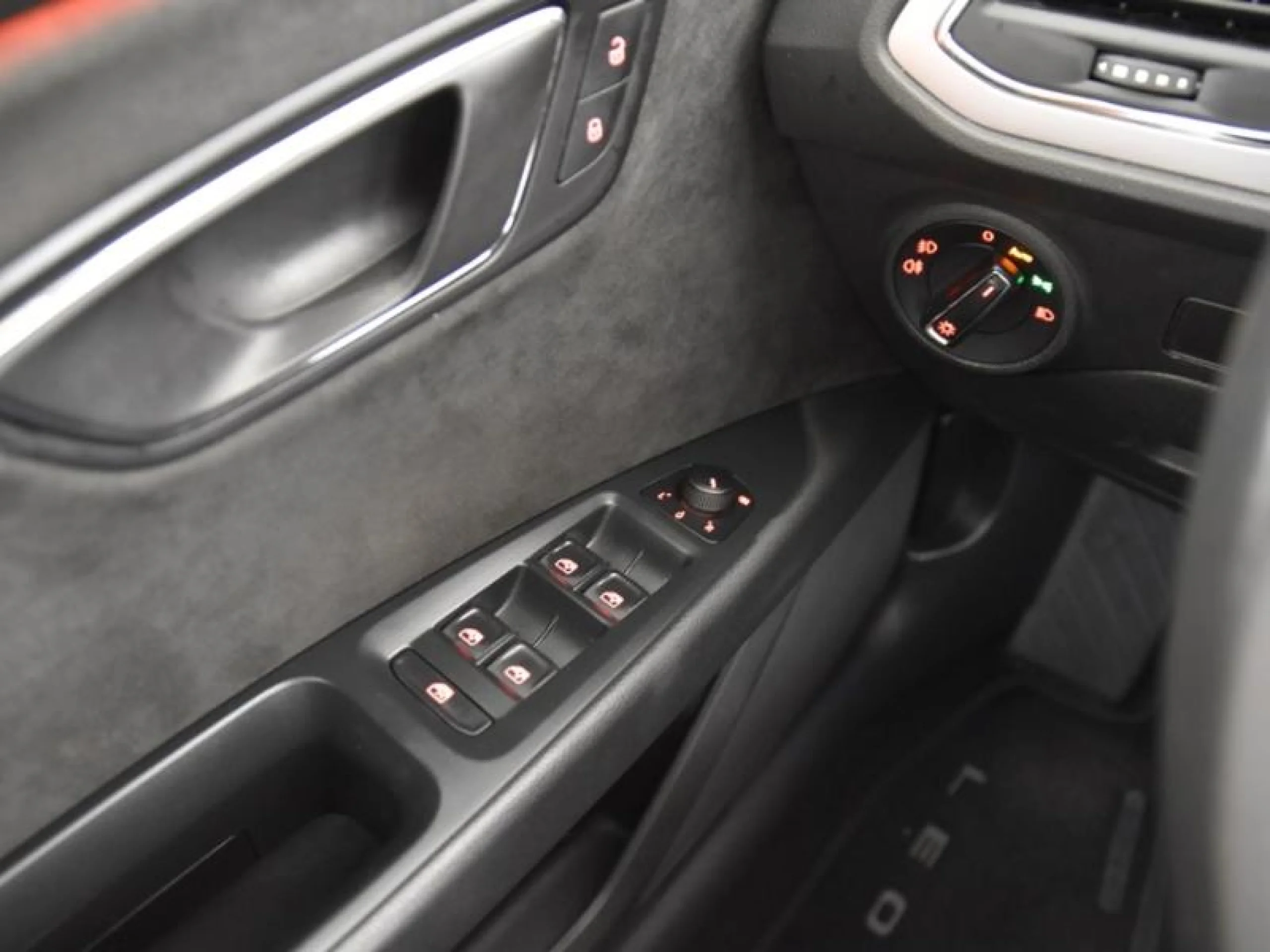 SEAT LEON ST 2.0 TDI 110KW 4DRIVE ST&SP X PERIENCE - Foto 19