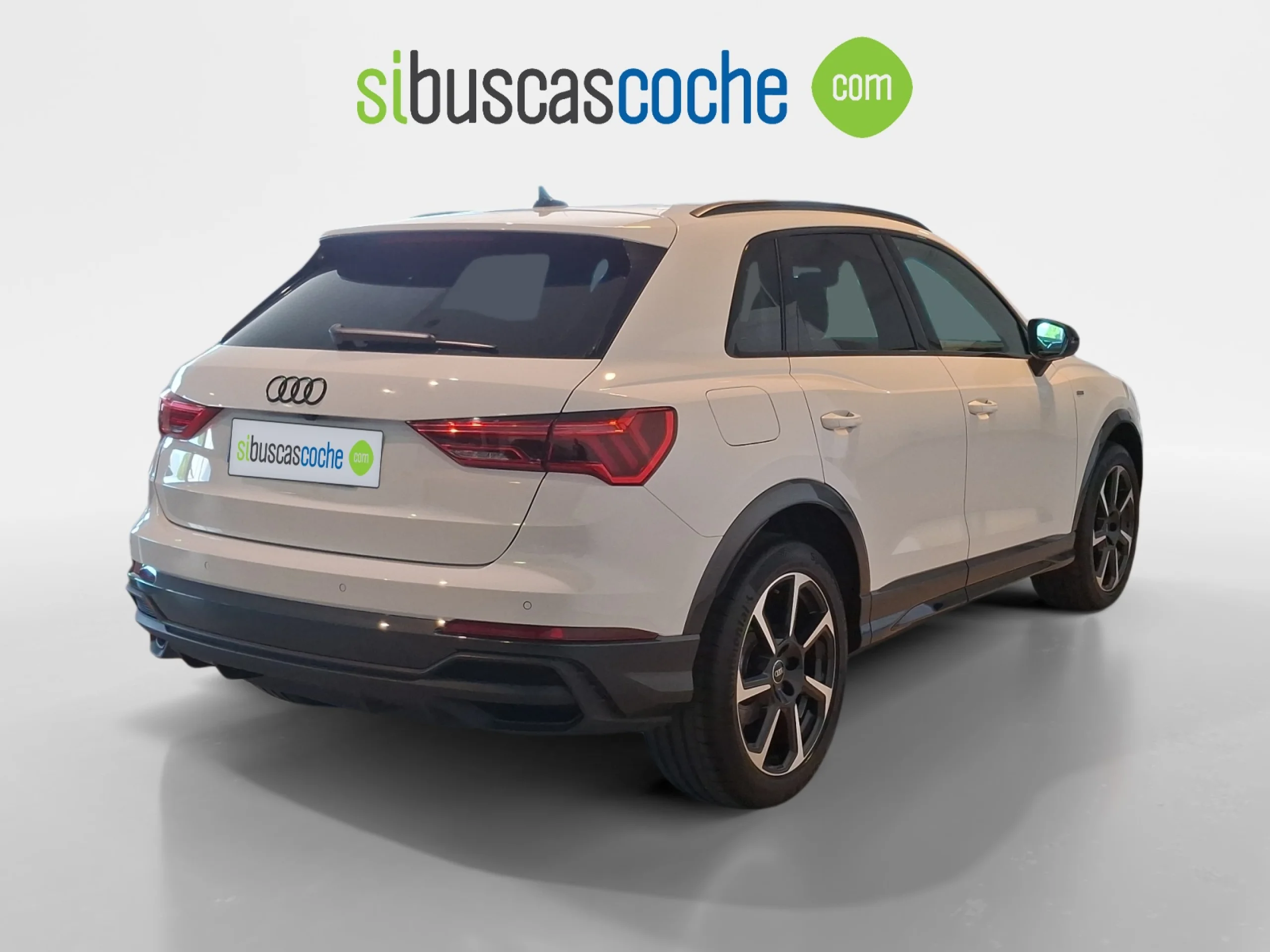 AUDI Q3 BLACK LINE 35 TFSI 110KW (150CV) S TRON - Foto 4