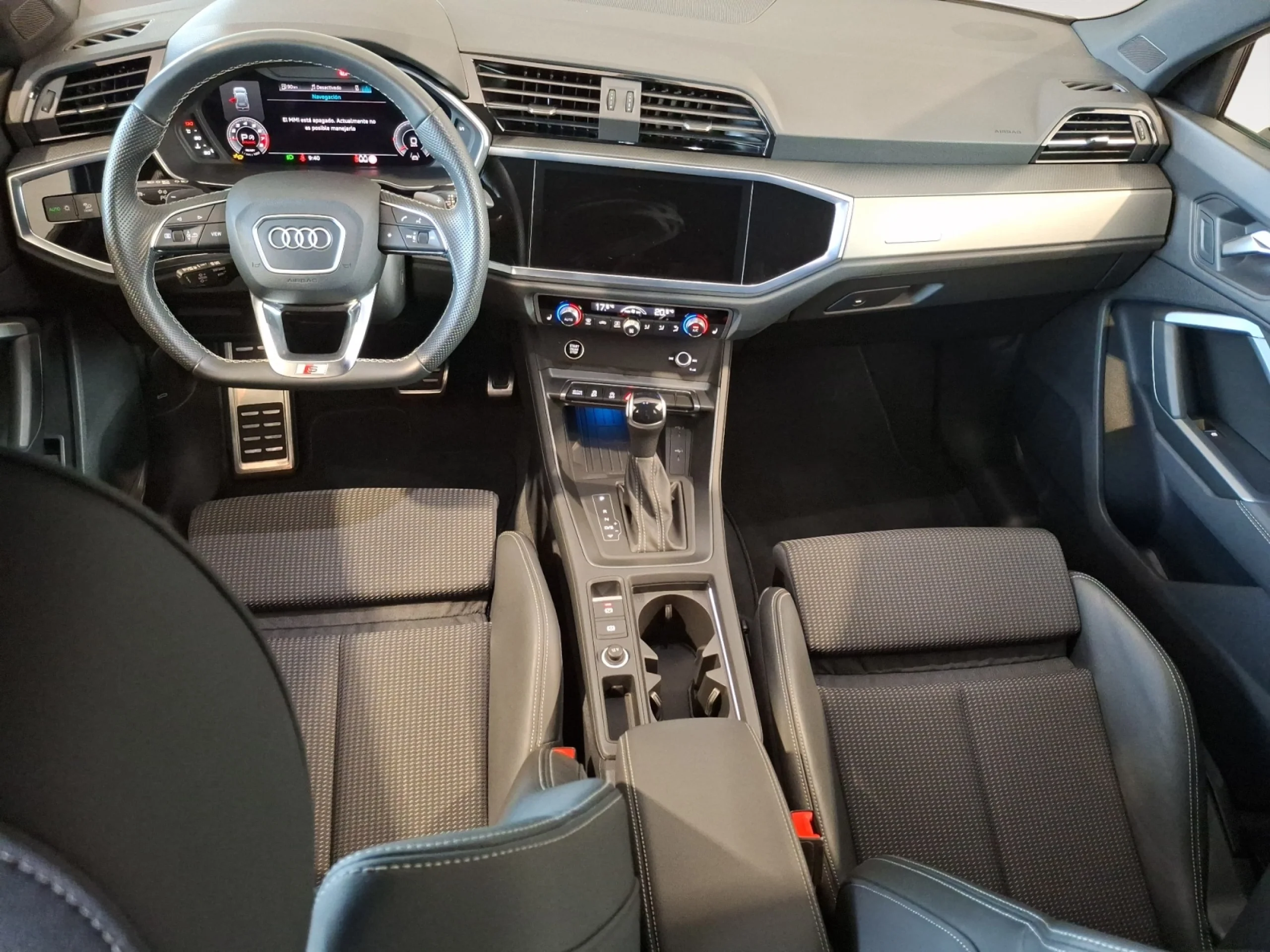 AUDI Q3 BLACK LINE 35 TFSI 110KW (150CV) S TRON - Foto 7