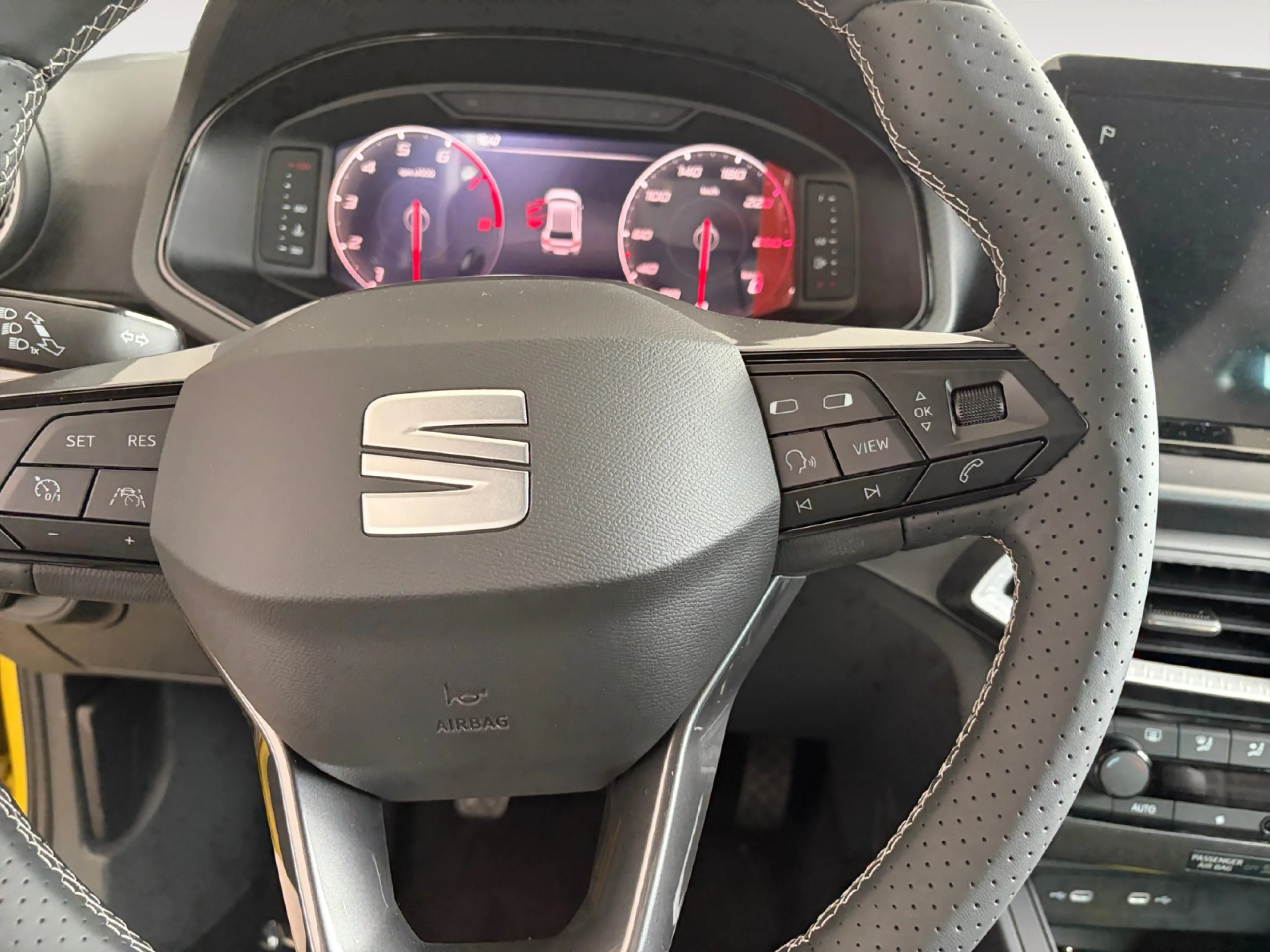 SEAT IBIZA 1.0 TSI 85KW (115CV) START&STOP FR+ - Foto 12