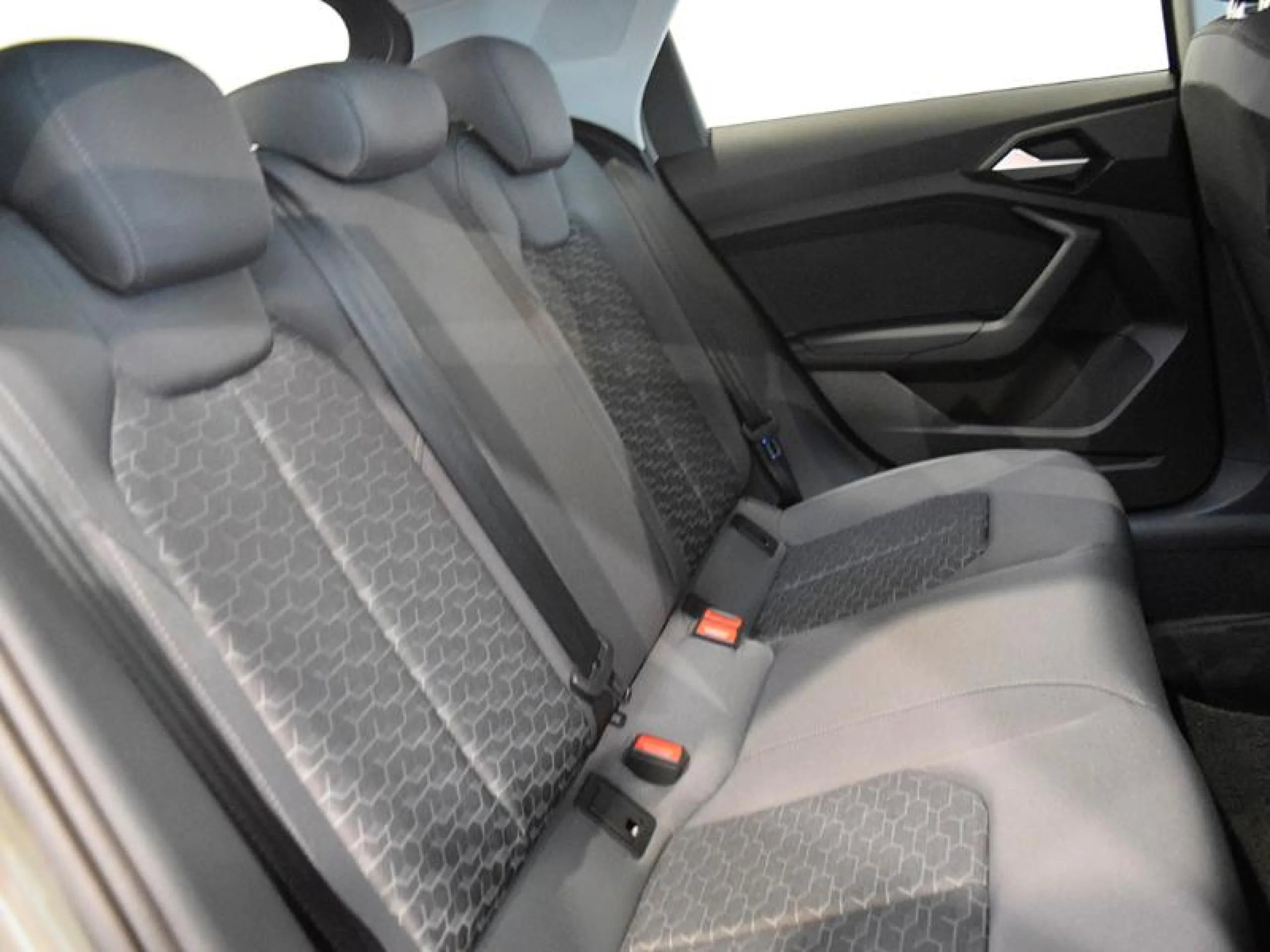 AUDI A1 ALLSTREET ADREN BLACK 30 TFSI 85KW S TRO - Foto 8