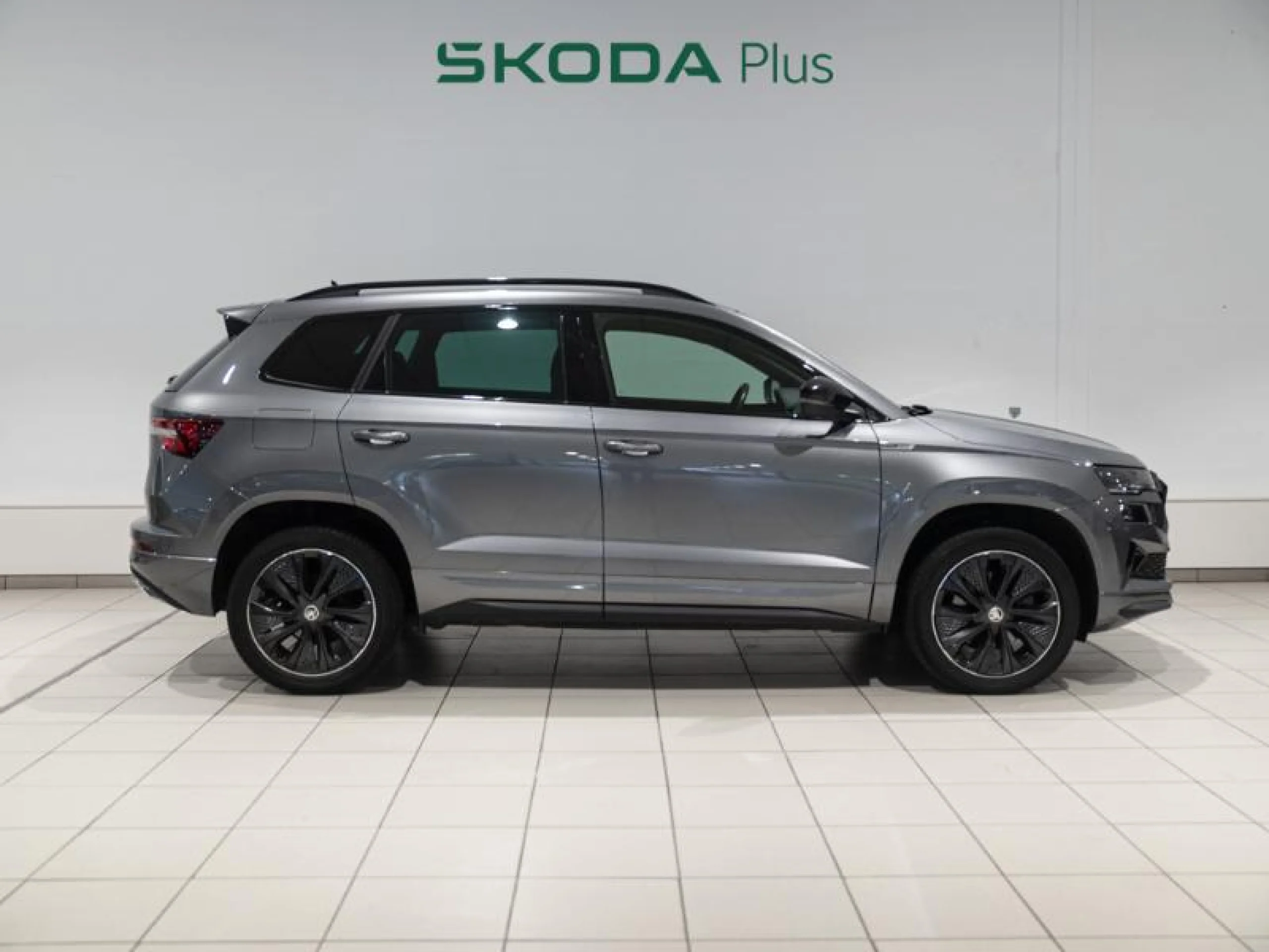 SKODA KAROQ 1.5 TSI 110KW (150CV) DSG ACT SPORTLINE - Foto 2