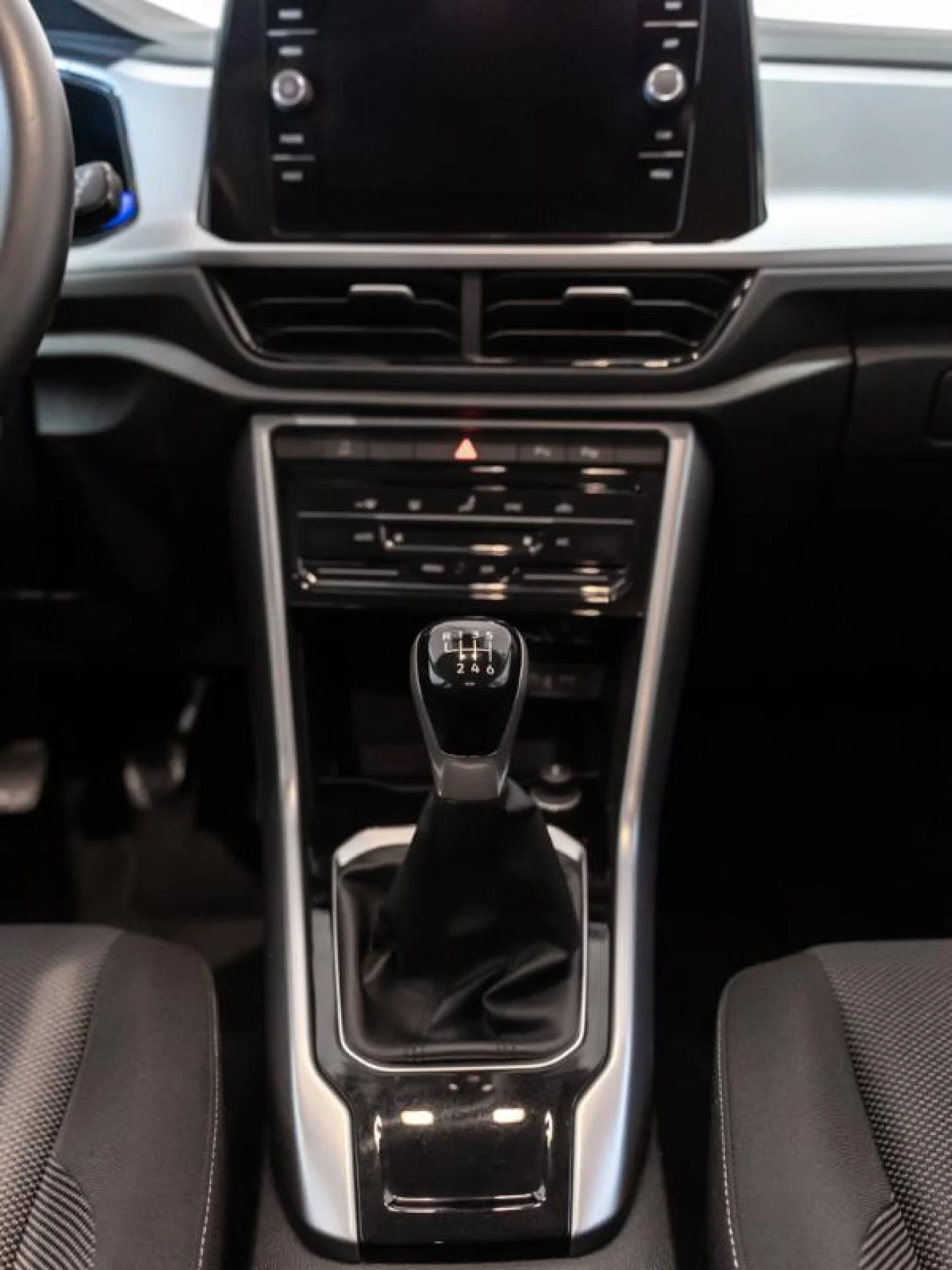 VOLKSWAGEN T ROC LIFE 1.0 TSI 81KW (110CV) - Foto 9