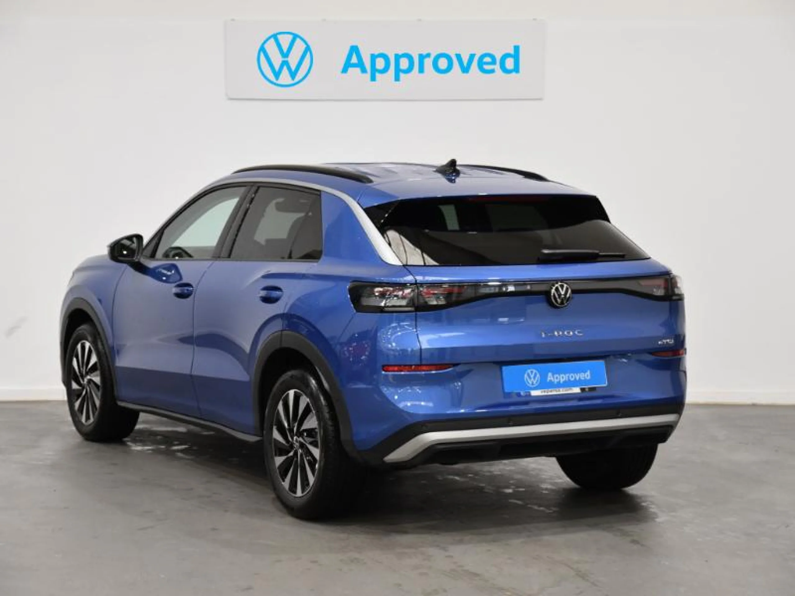 VOLKSWAGEN T ROC T ROC LAUNCH EDITION 1.5 ETSI 85 KW (116 CV)  AUTOMÁTICO DSG 7 VEL. - Foto 2