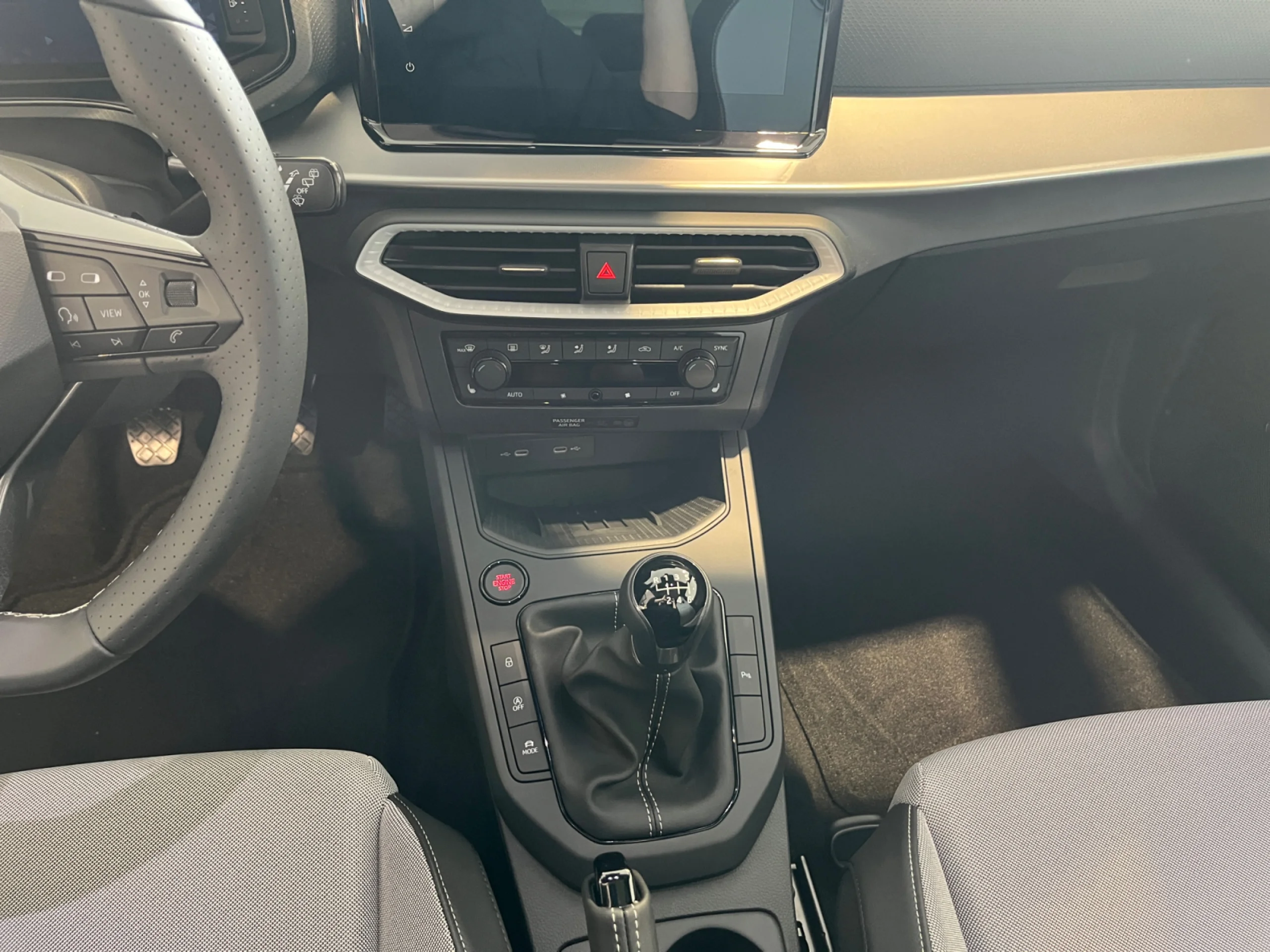 SEAT IBIZA 1.0 TSI 85KW (115CV) START&STOP FR+ - Foto 10