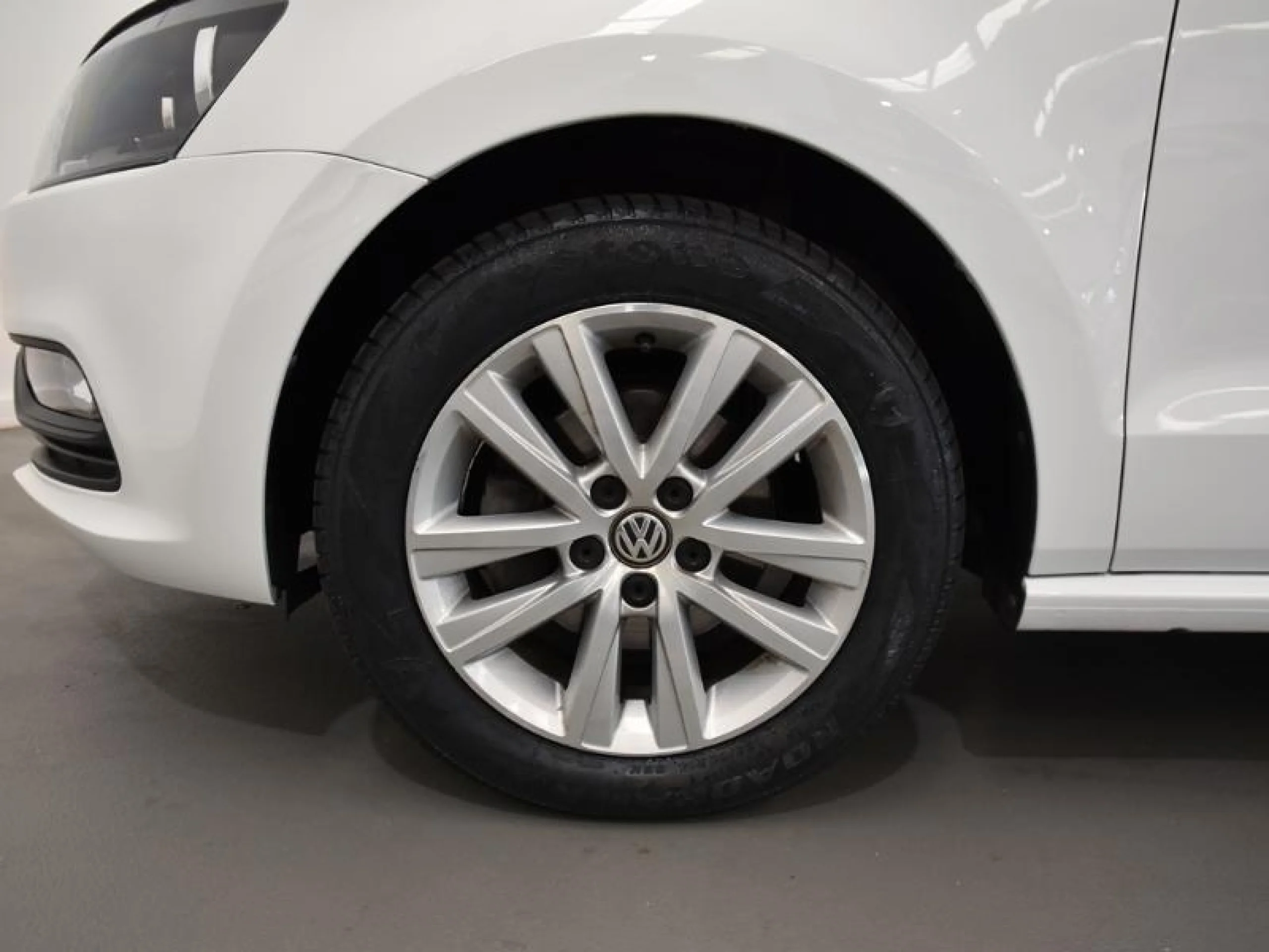 VOLKSWAGEN POLO ADVANCE 1.0 75CV BMT - Foto 8